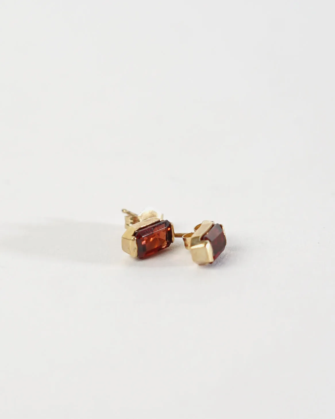 14k Gold x Garnet Earrings