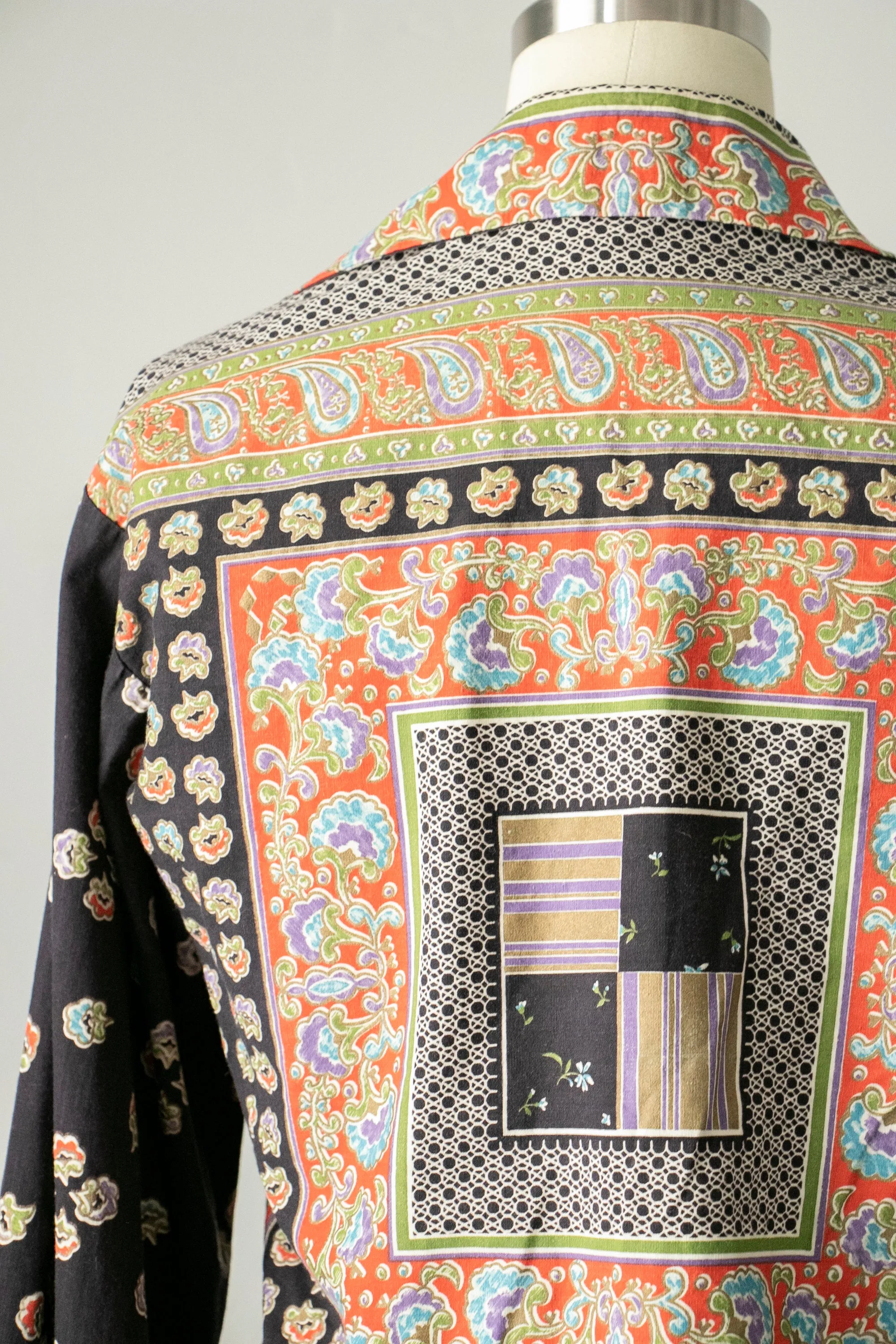 1970s Blouse Metallic Printed Cotton Top S