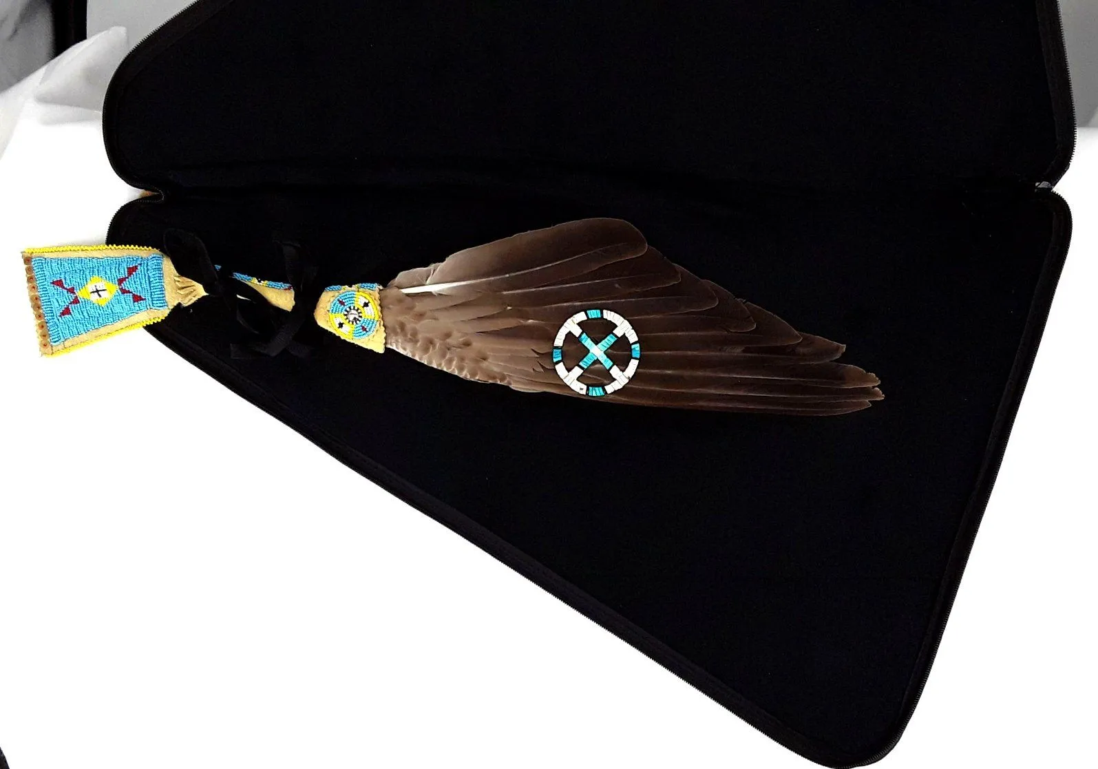 27 Inch Fan Case - Thorny Path Cranberry