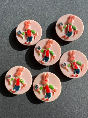 6 Vintage Italian 2cm Rabbit Buttons - Pink Background