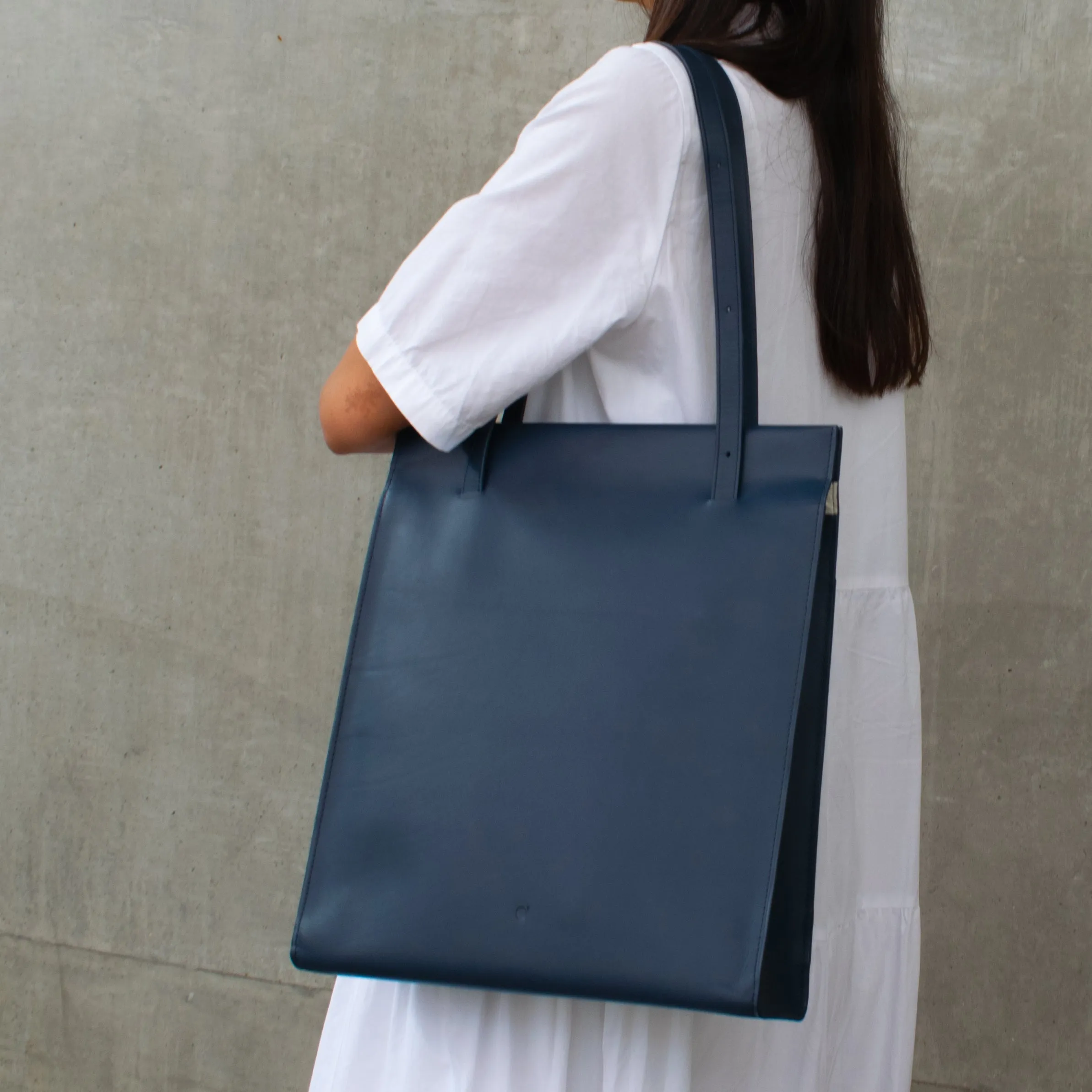 Adjustable Tote Bag in Navy Blue