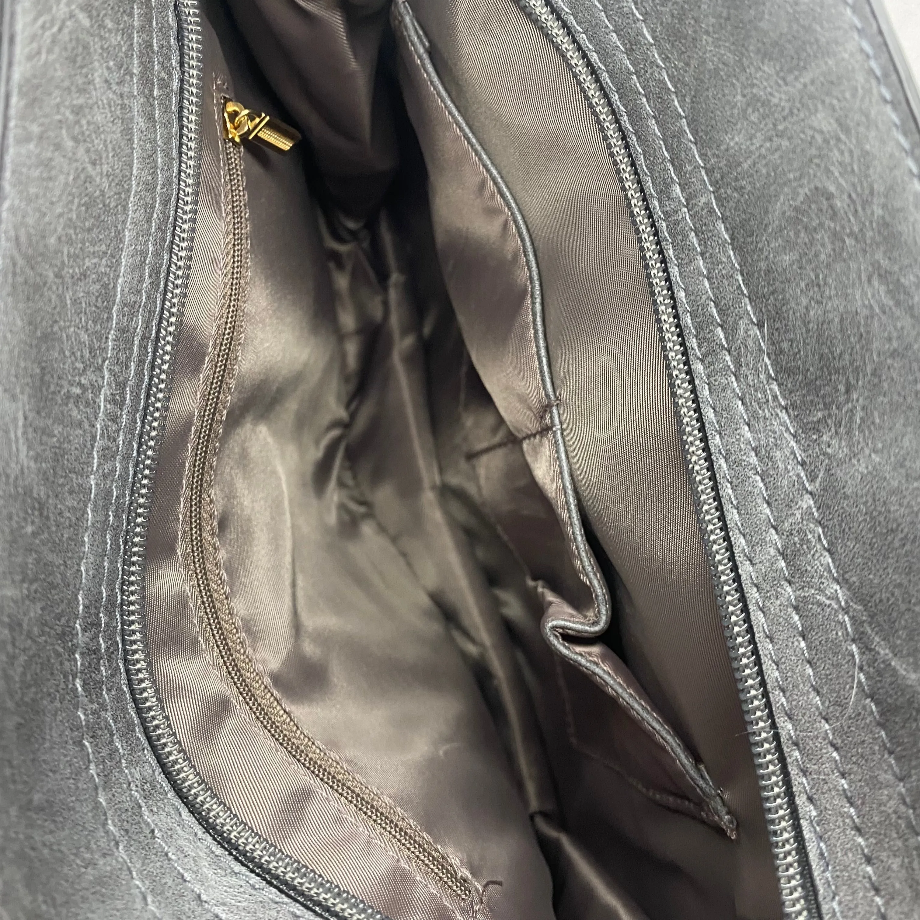 Aubree   Handle - Crossbody Purse