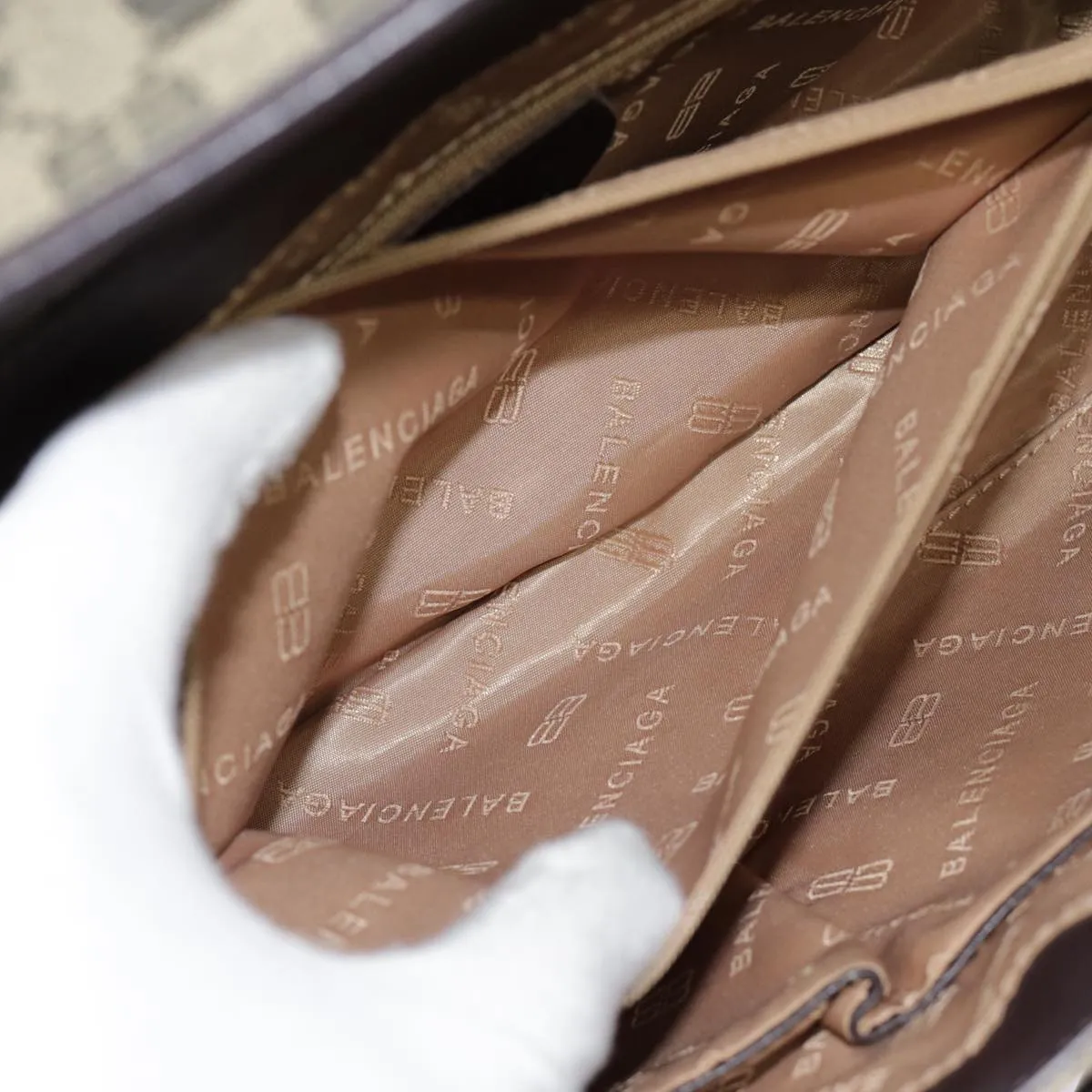 Balenciaga Beige Leather Bag