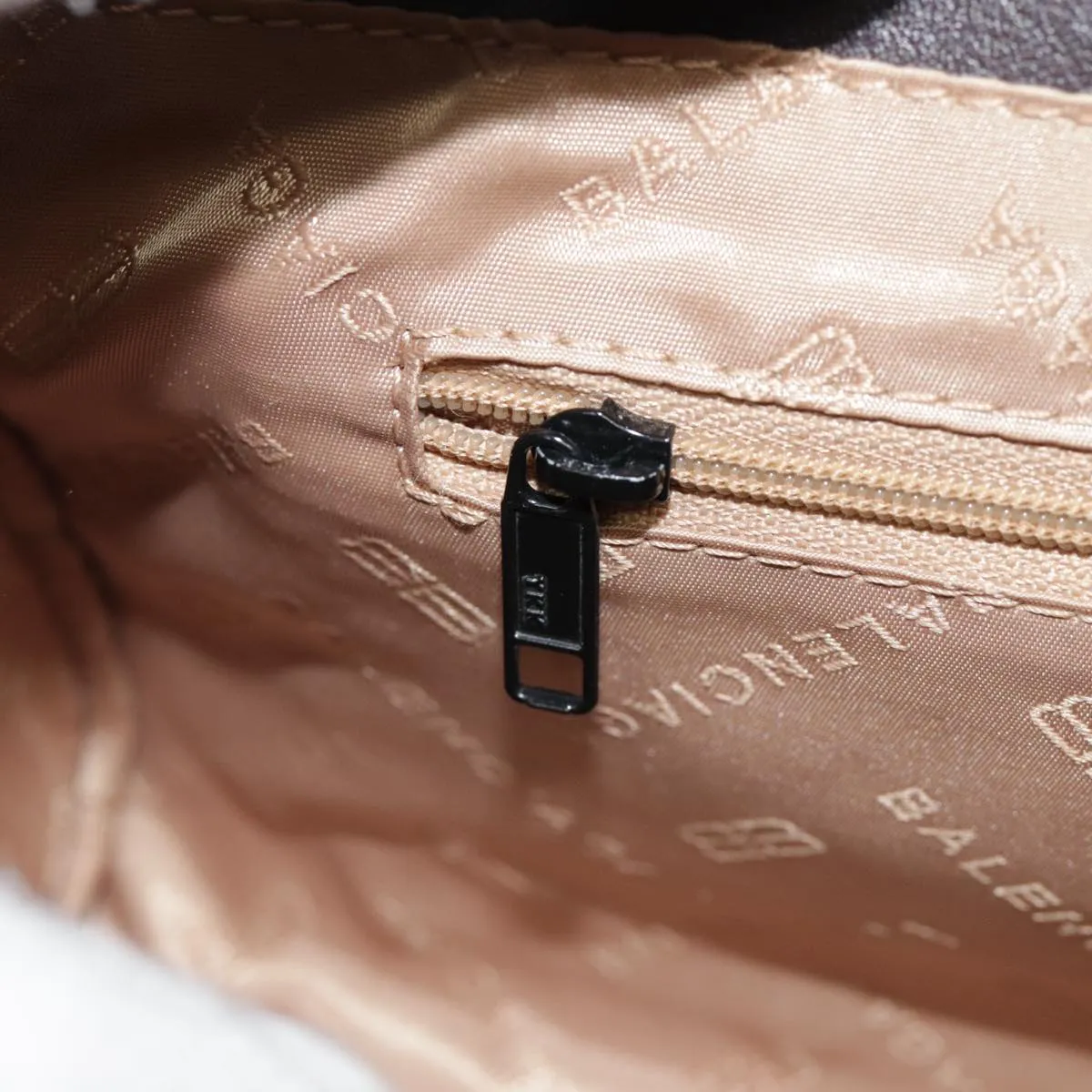 Balenciaga Beige Leather Bag