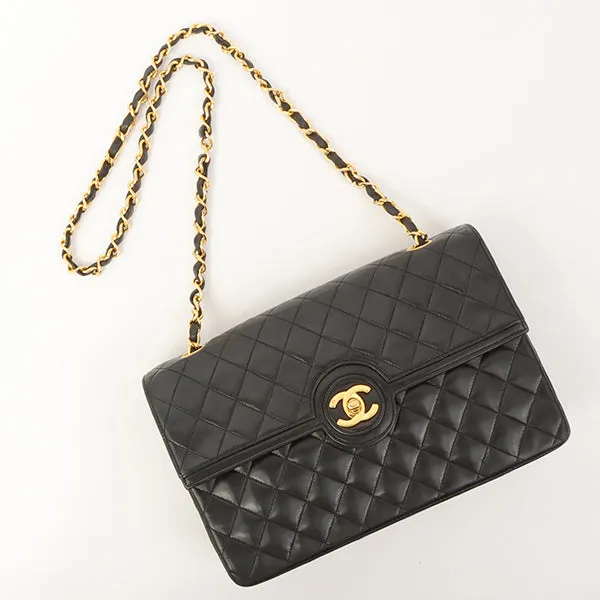 Chanel Around 1990 Made Design Flap Turn-Lock Chain Bag Black
