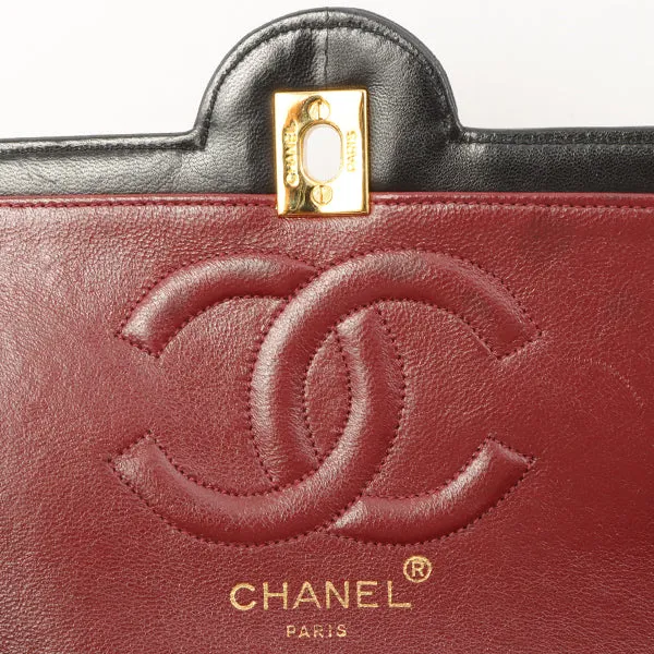 Chanel Around 1990 Made Design Flap Turn-Lock Chain Bag Black