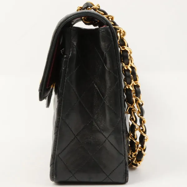 Chanel Around 1990 Made Design Flap Turn-Lock Chain Bag Black