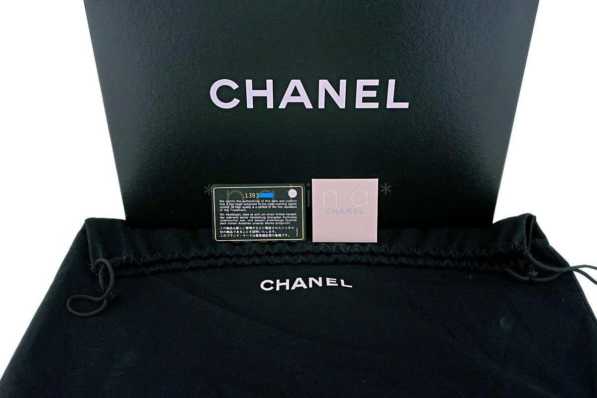 Chanel Beige Clair Caviar Jumbo Classic Flap Bag GHW