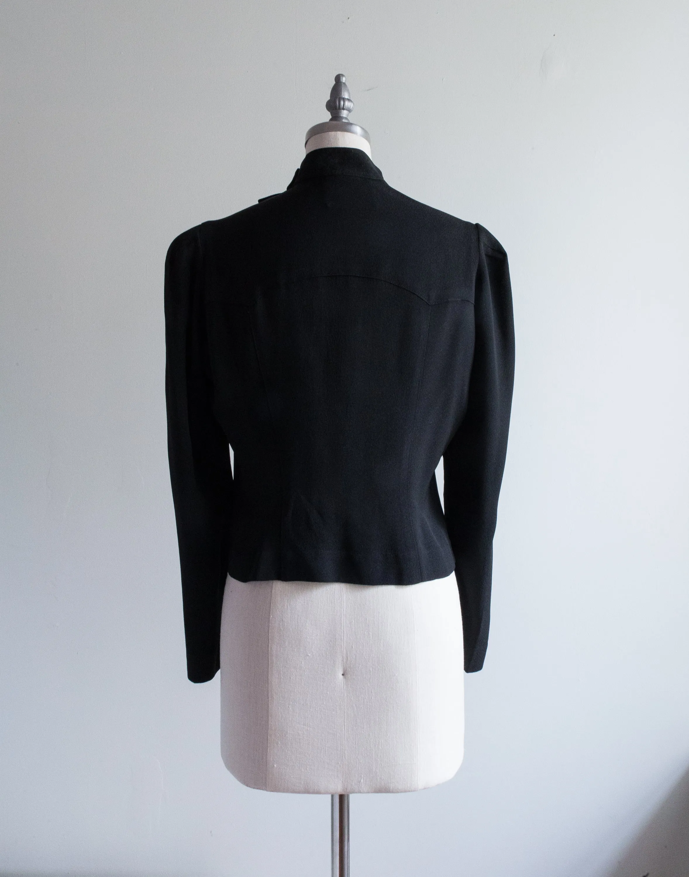 Charming Late 1930's F.O.G.A Designer Embroidered Rayon Blouse / Medium