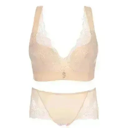 Charming lingerie set