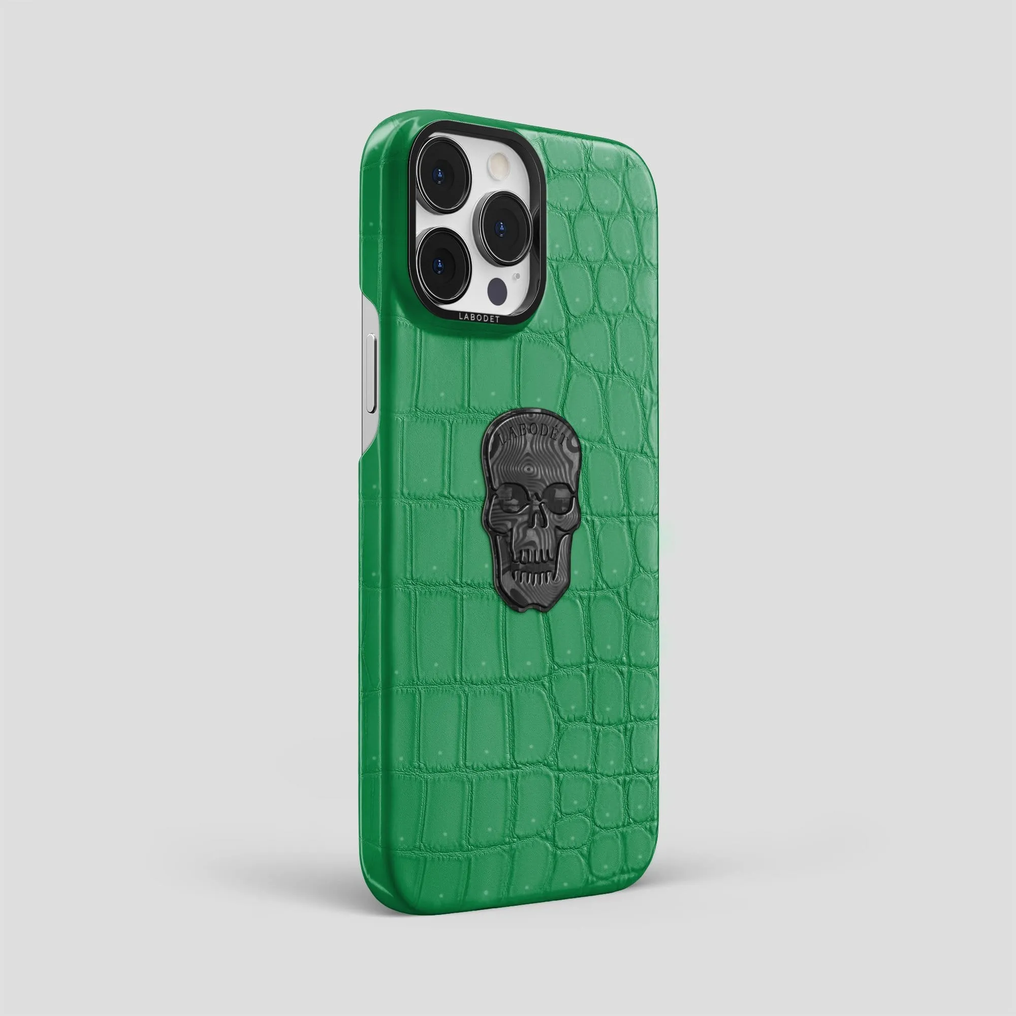 Classic Case with Carbon Skull For iPhone 13 Pro Max In Porosus Crocodile