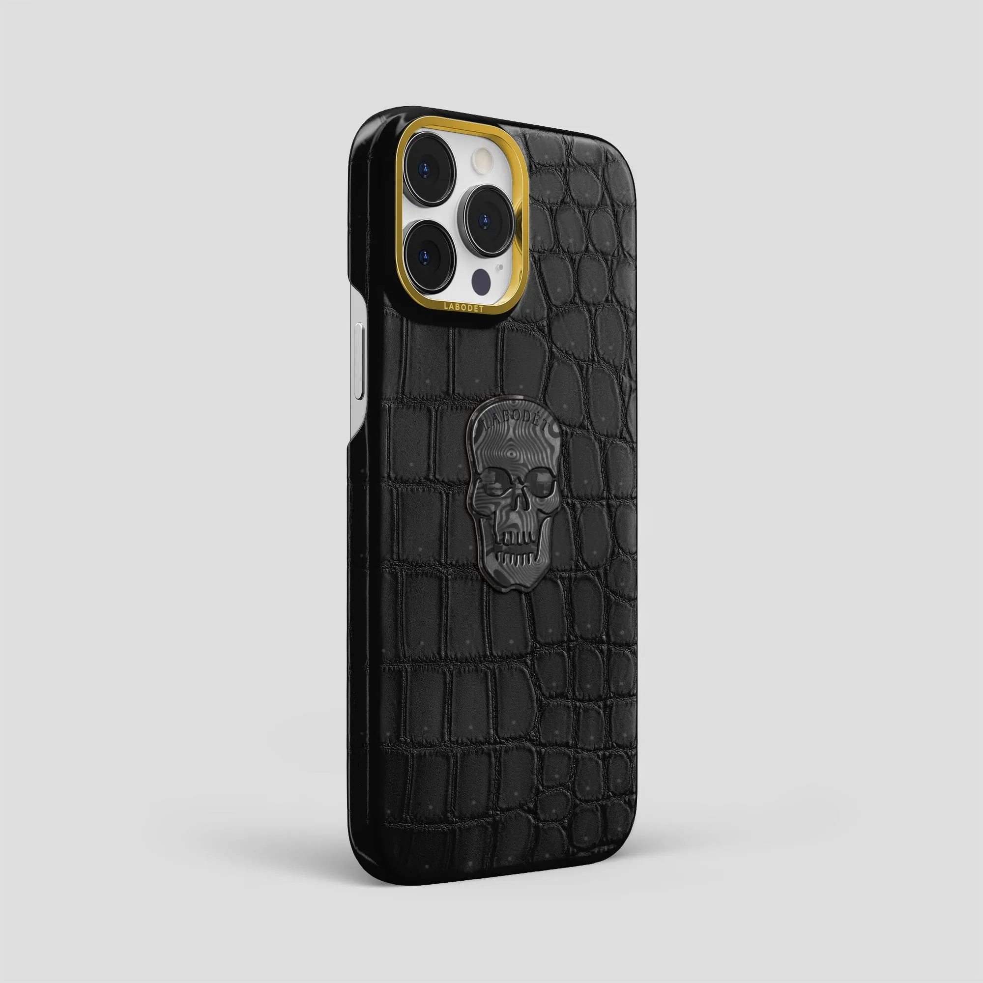 Classic Case with Carbon Skull For iPhone 13 Pro Max In Porosus Crocodile
