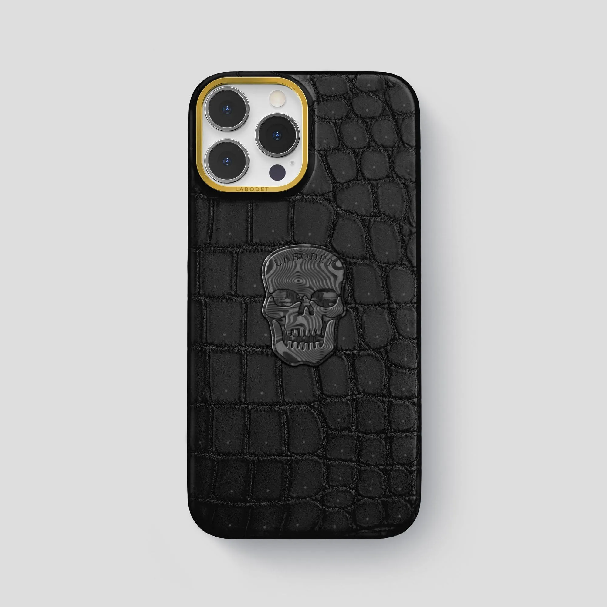 Classic Case with Carbon Skull For iPhone 13 Pro Max In Porosus Crocodile