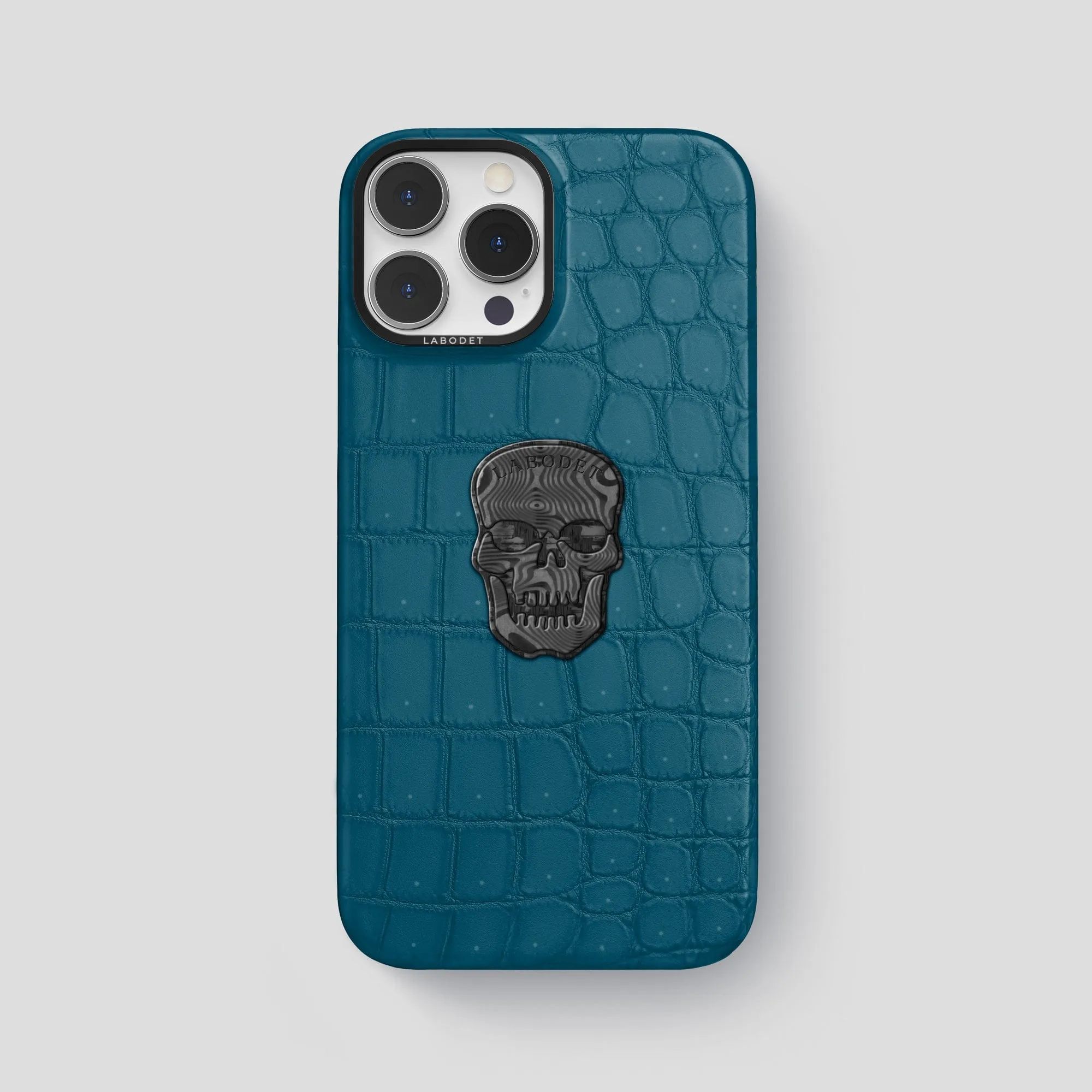 Classic Case with Carbon Skull For iPhone 13 Pro Max In Porosus Crocodile