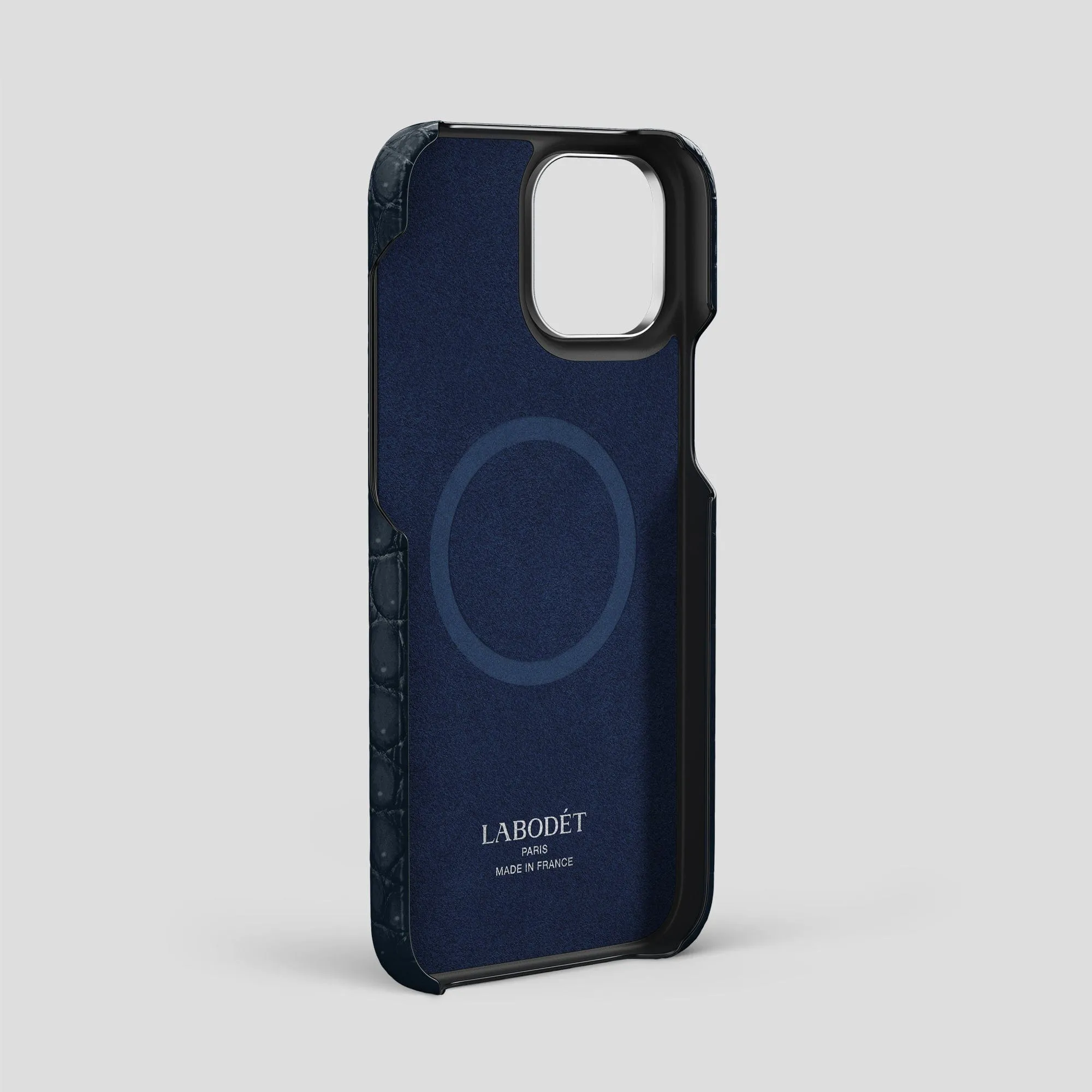 Classic Case with Carbon Skull For iPhone 13 Pro Max In Porosus Crocodile