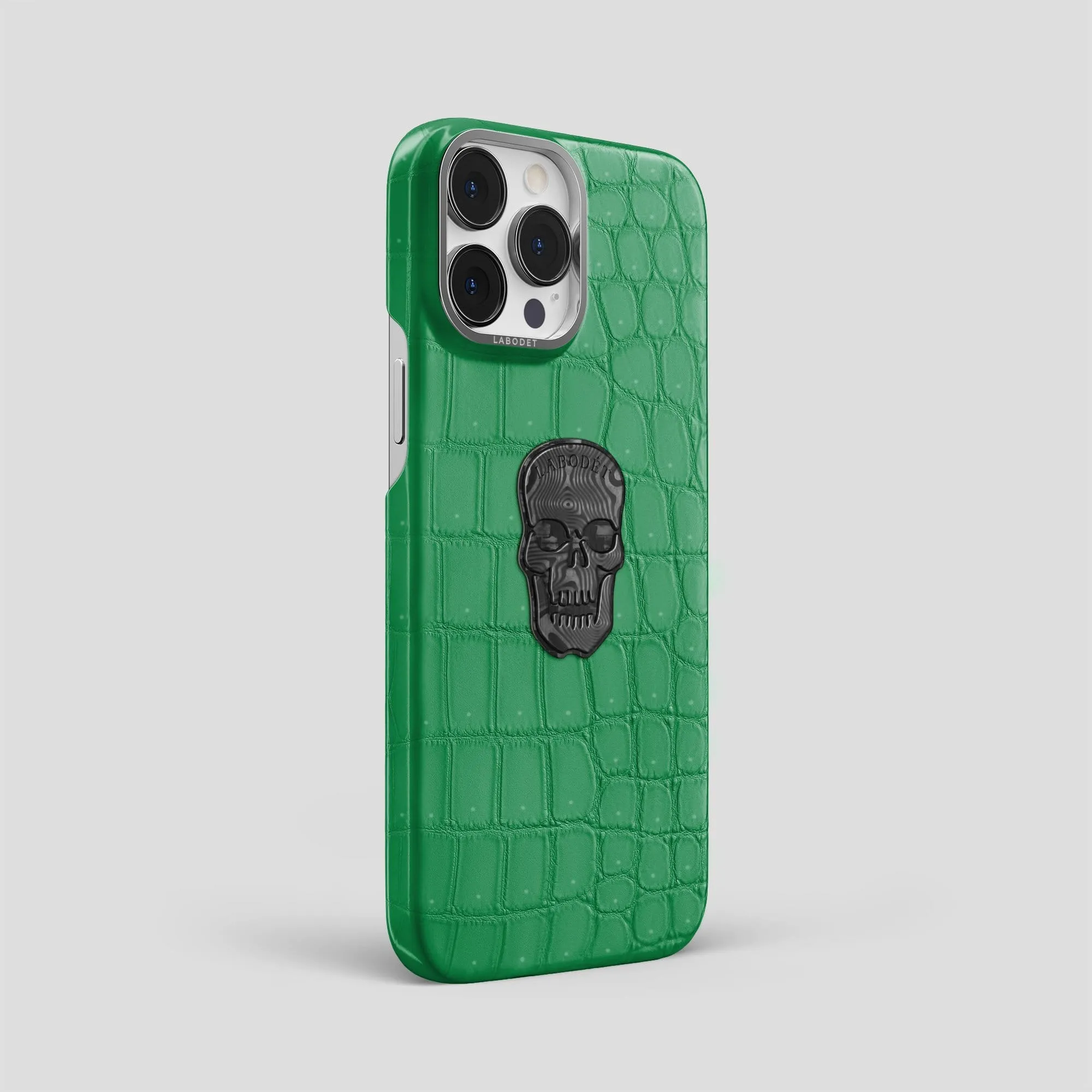 Classic Case with Carbon Skull For iPhone 13 Pro Max In Porosus Crocodile