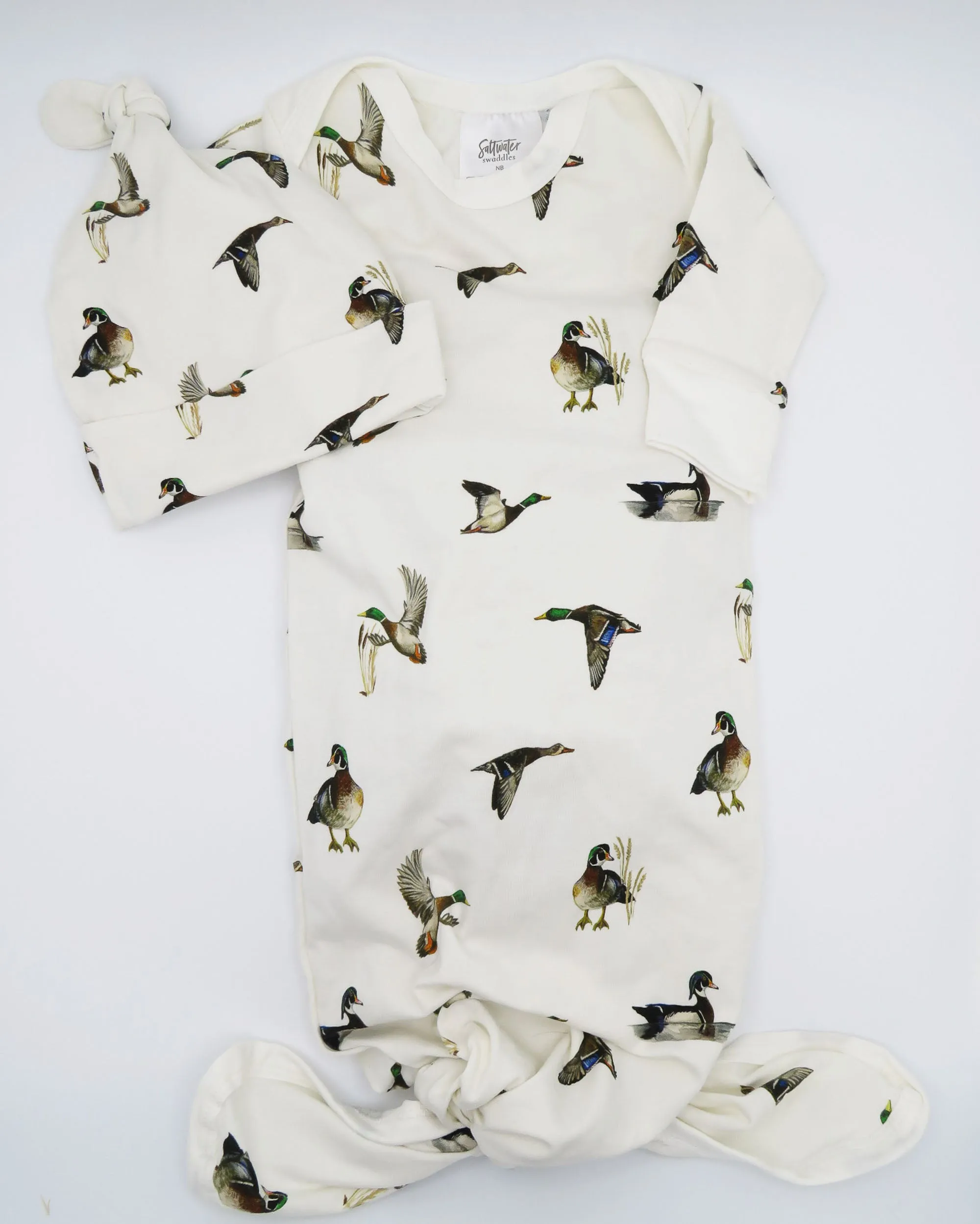 Diving Ducks Newborn Gown and Hat