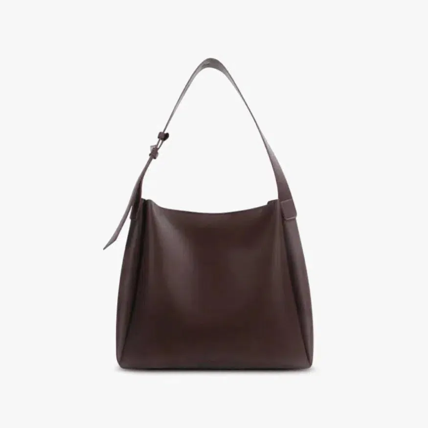 Elina – Timeless elegant style – Shoulder bag