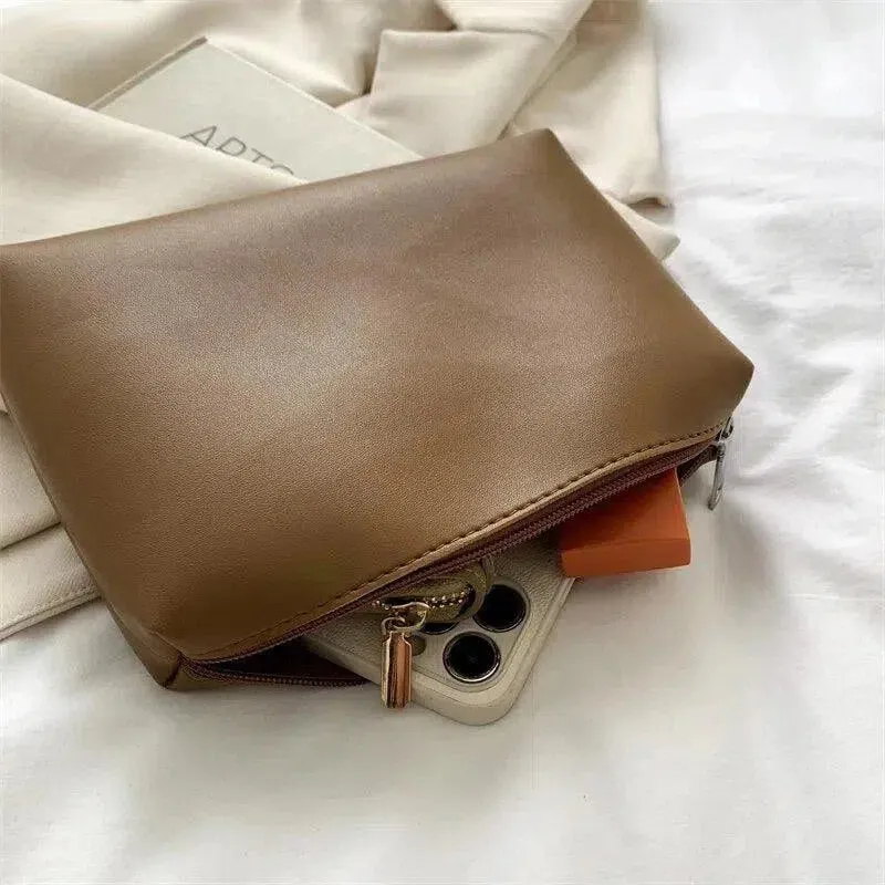 Elina – Timeless elegant style – Shoulder bag