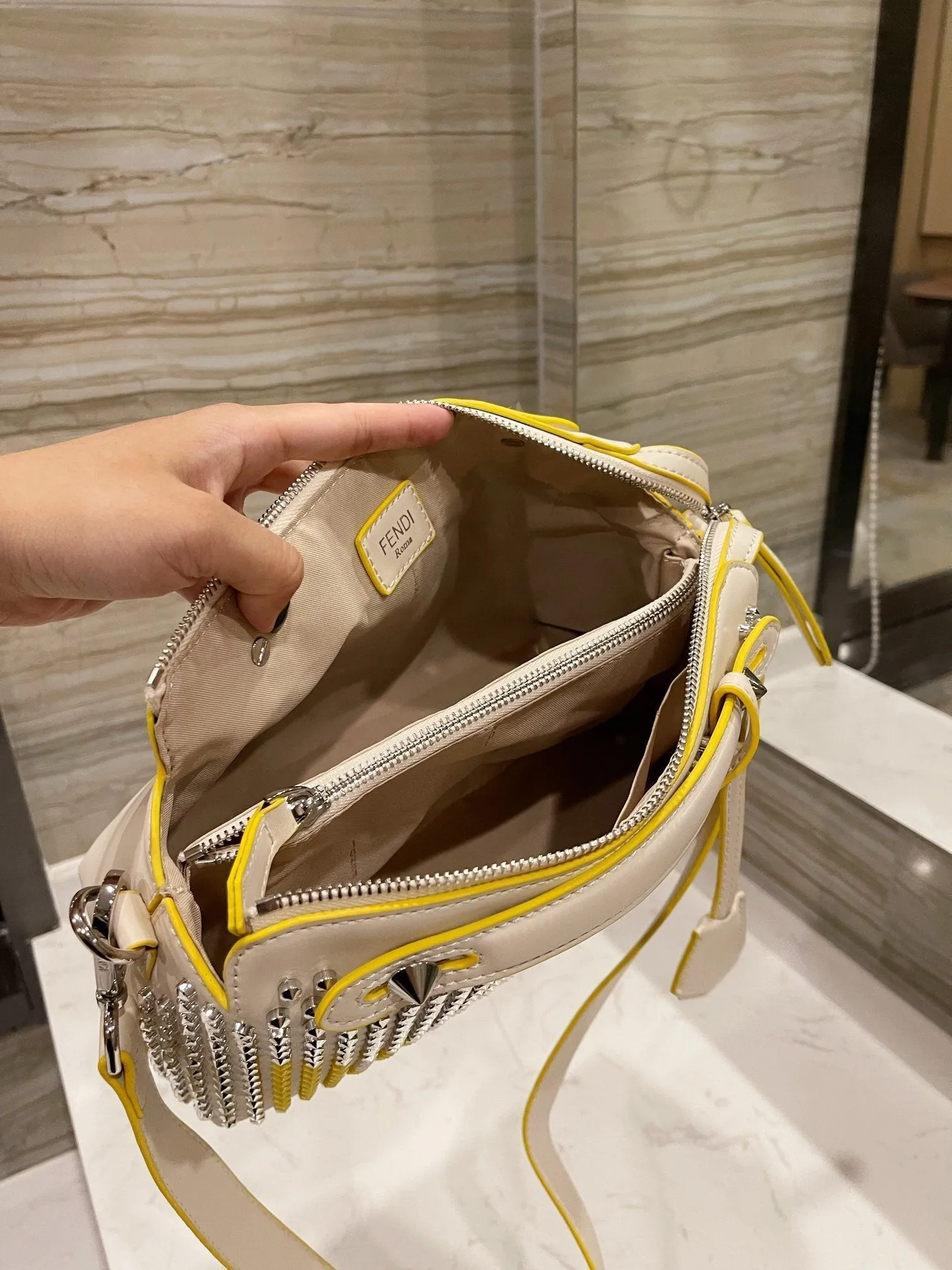 EN   Designer bags by Fendi 218