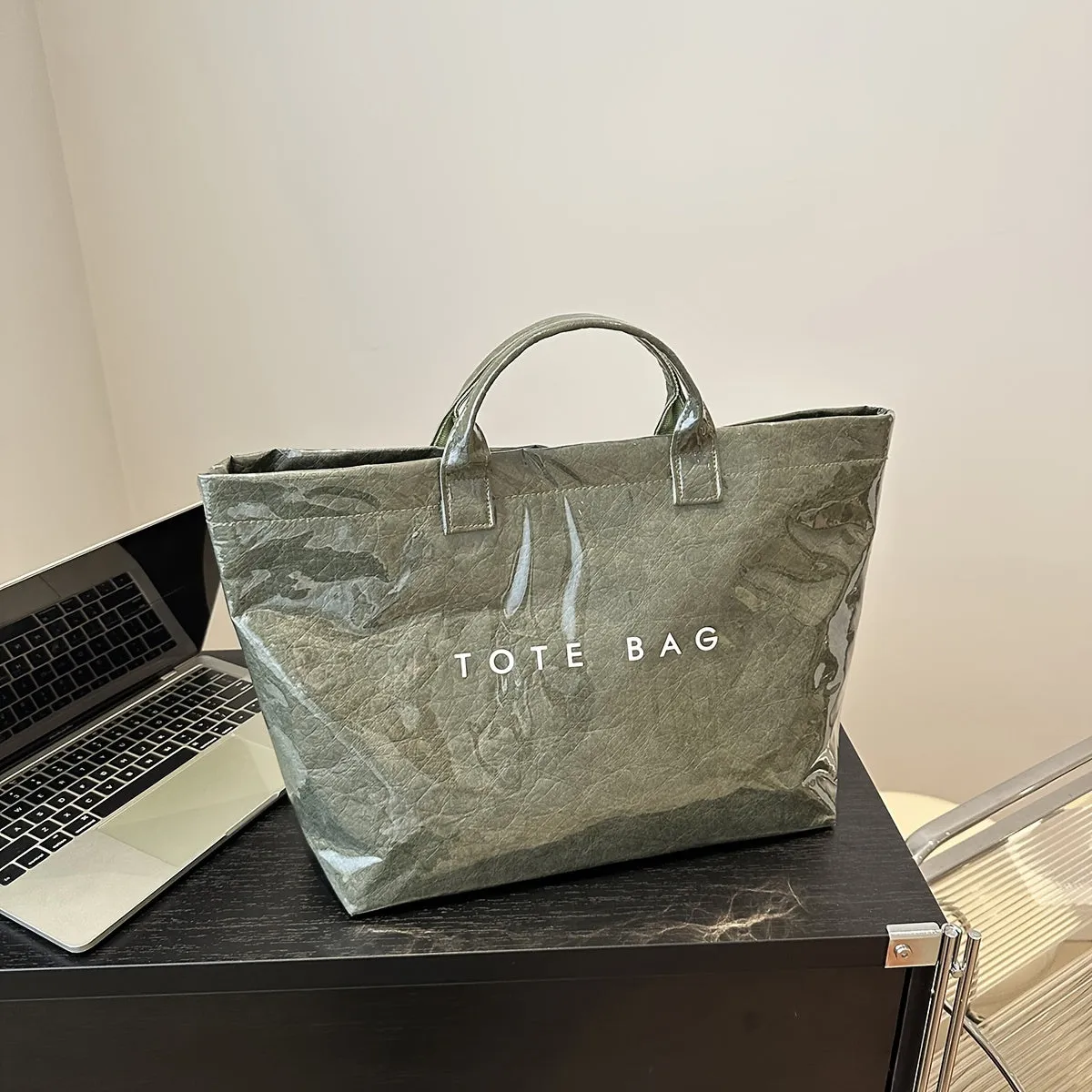 Fashionable Large Women Shopping Tote Bag