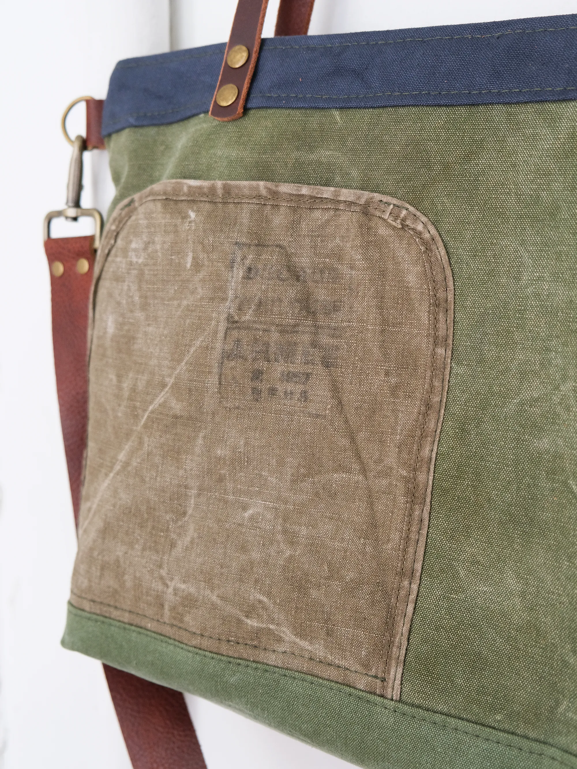 Heritage Tote No. 130