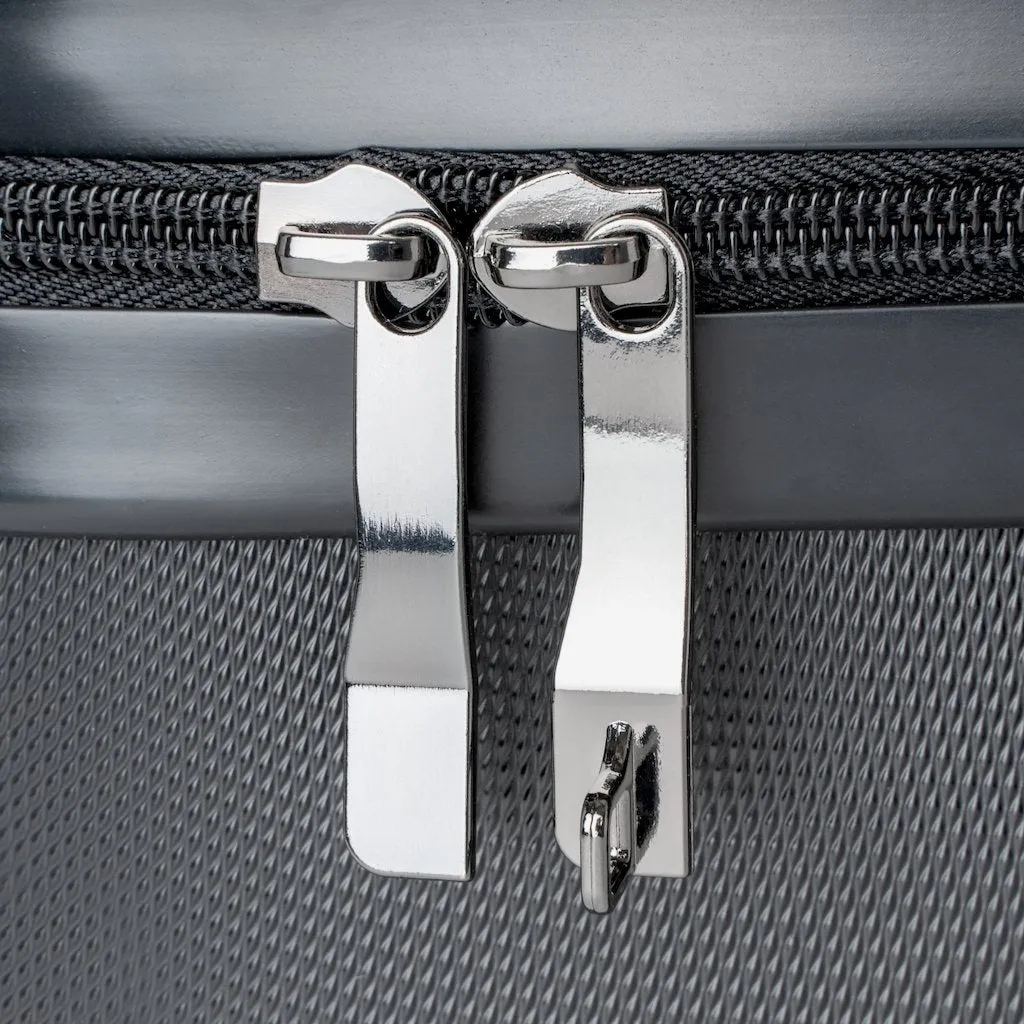 Las Tunas Vision Suitcase