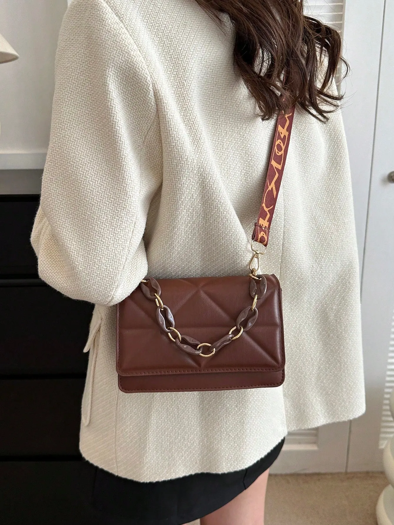 Lightweight,Business Casual Mini Chain Decor Flap Square Bag