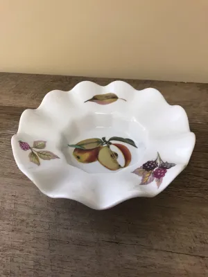 <€€ Vintage China Royal Worcester Evesham Porcelain Scalloped Edge Candy Dish Bowl England