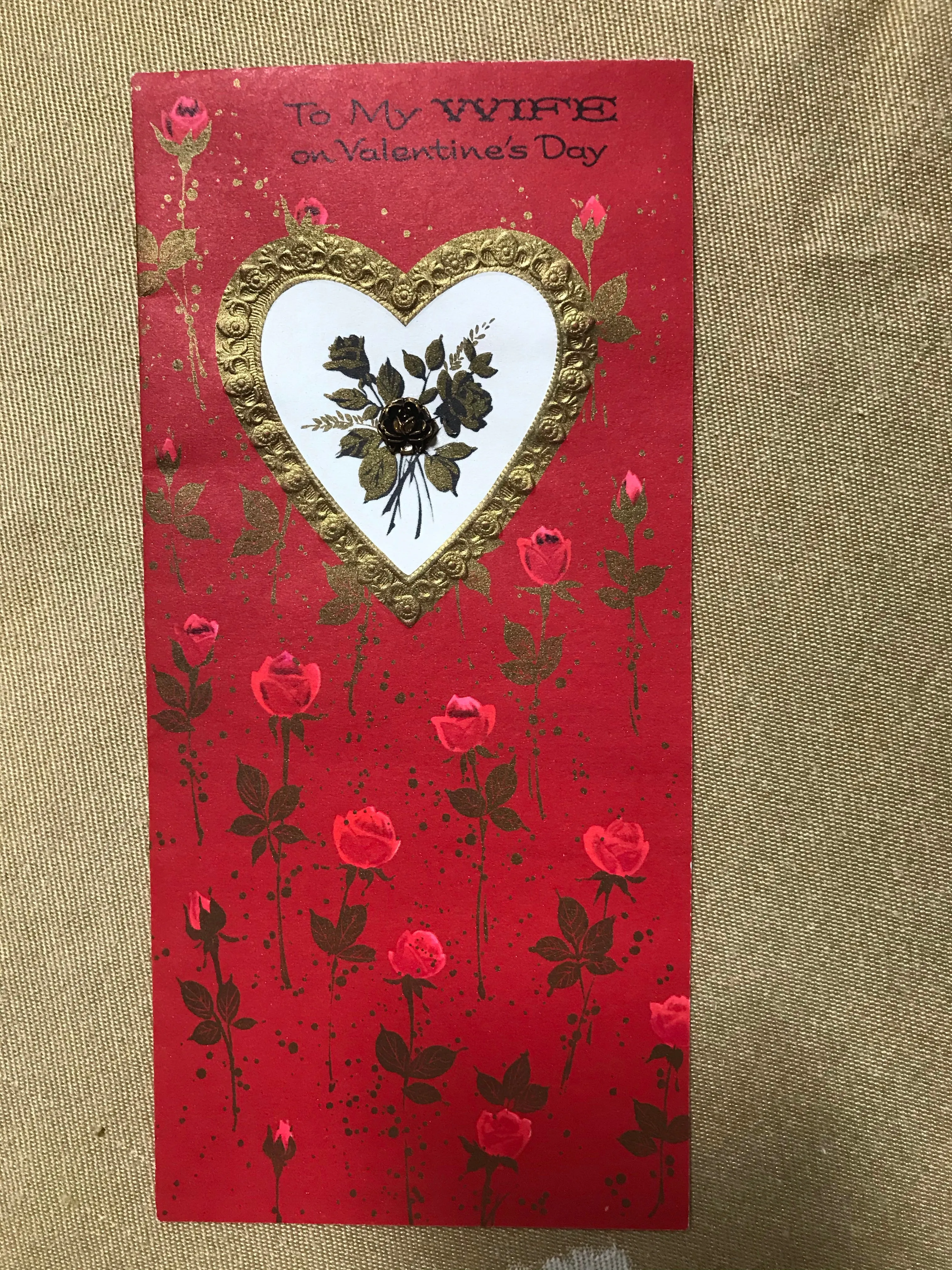 <€€ Vintage Valentine's Day CARD for Wife Raised Gold Rose Used Retired