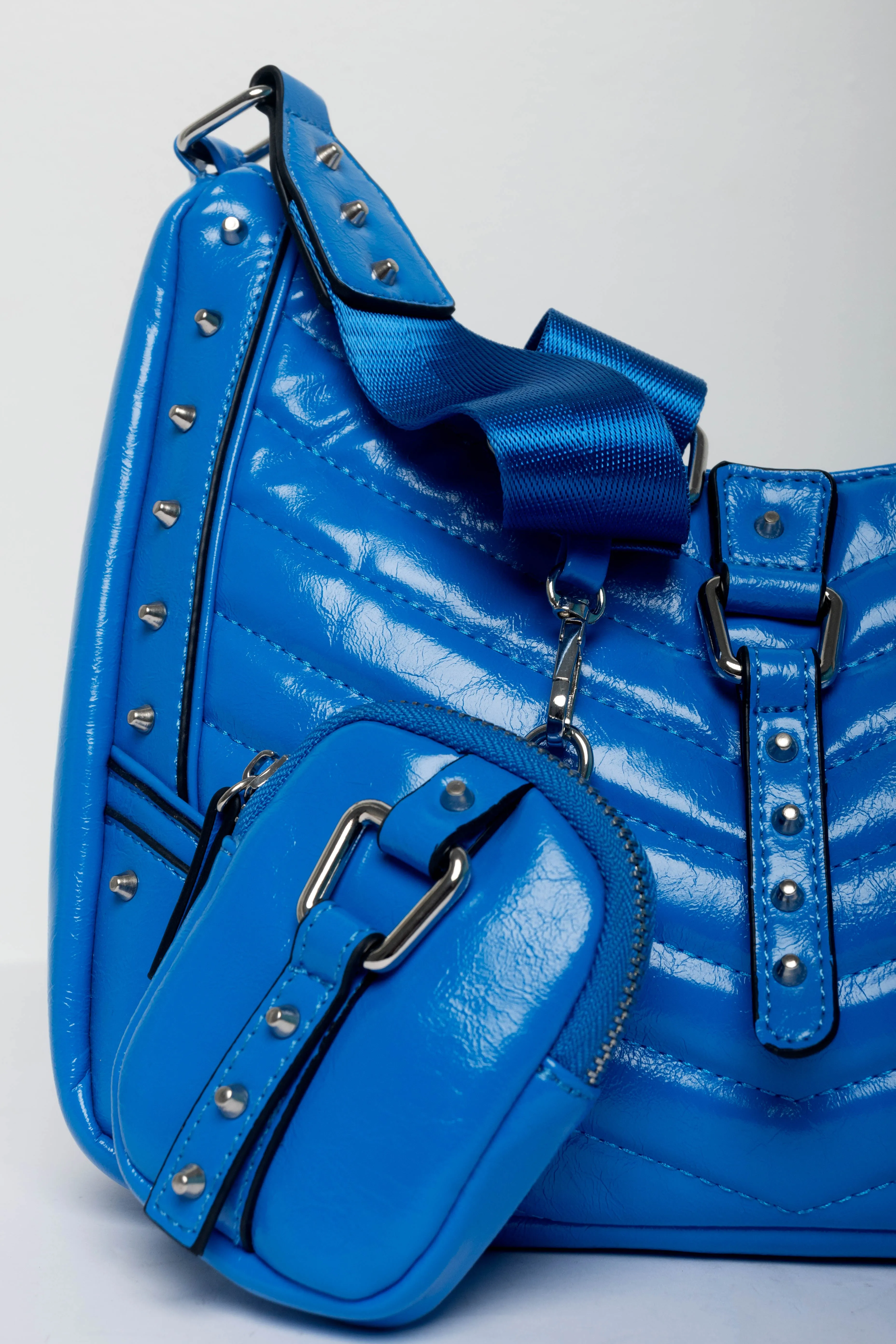Metallic Hand Bag With Pocket