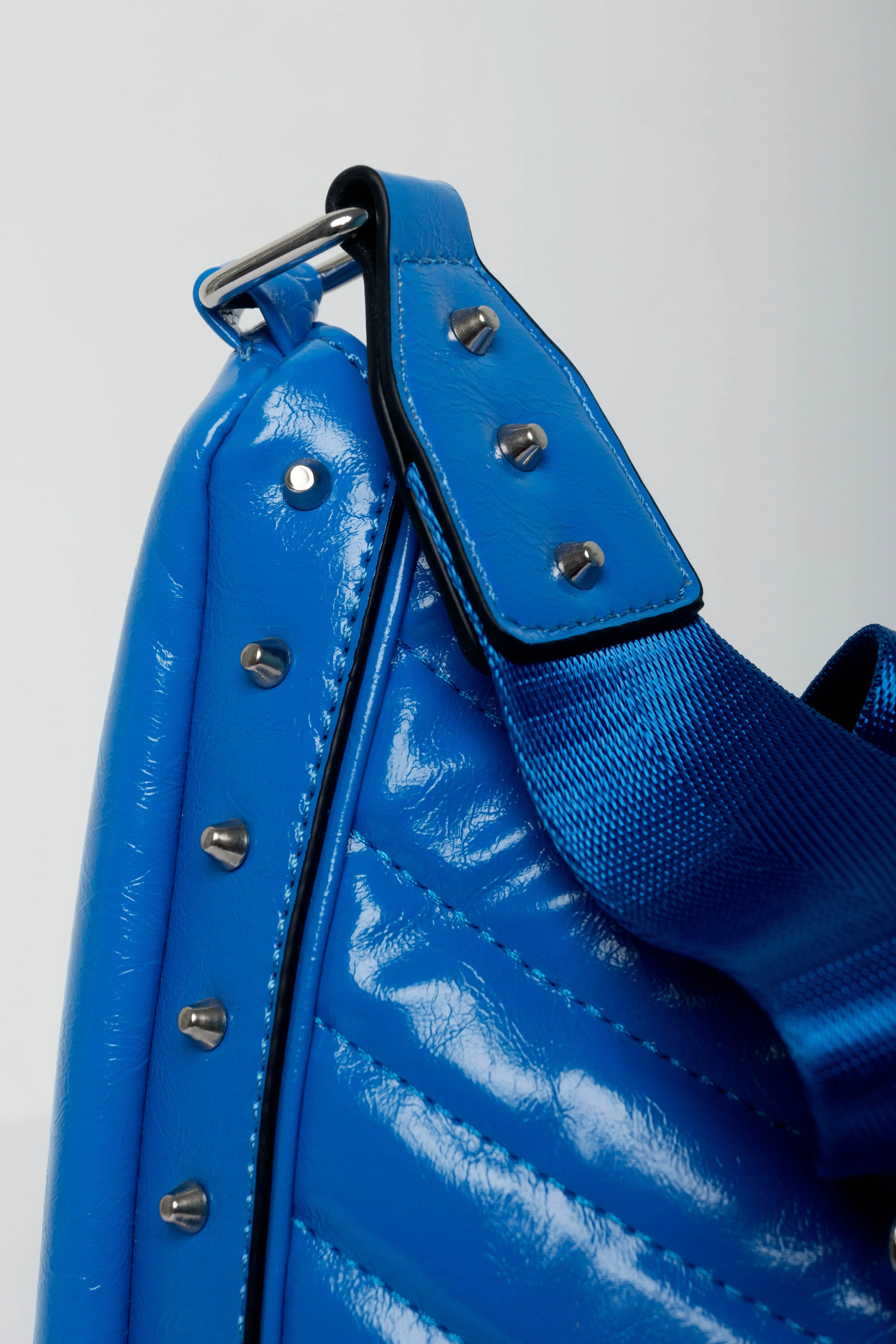Metallic Hand Bag With Pocket
