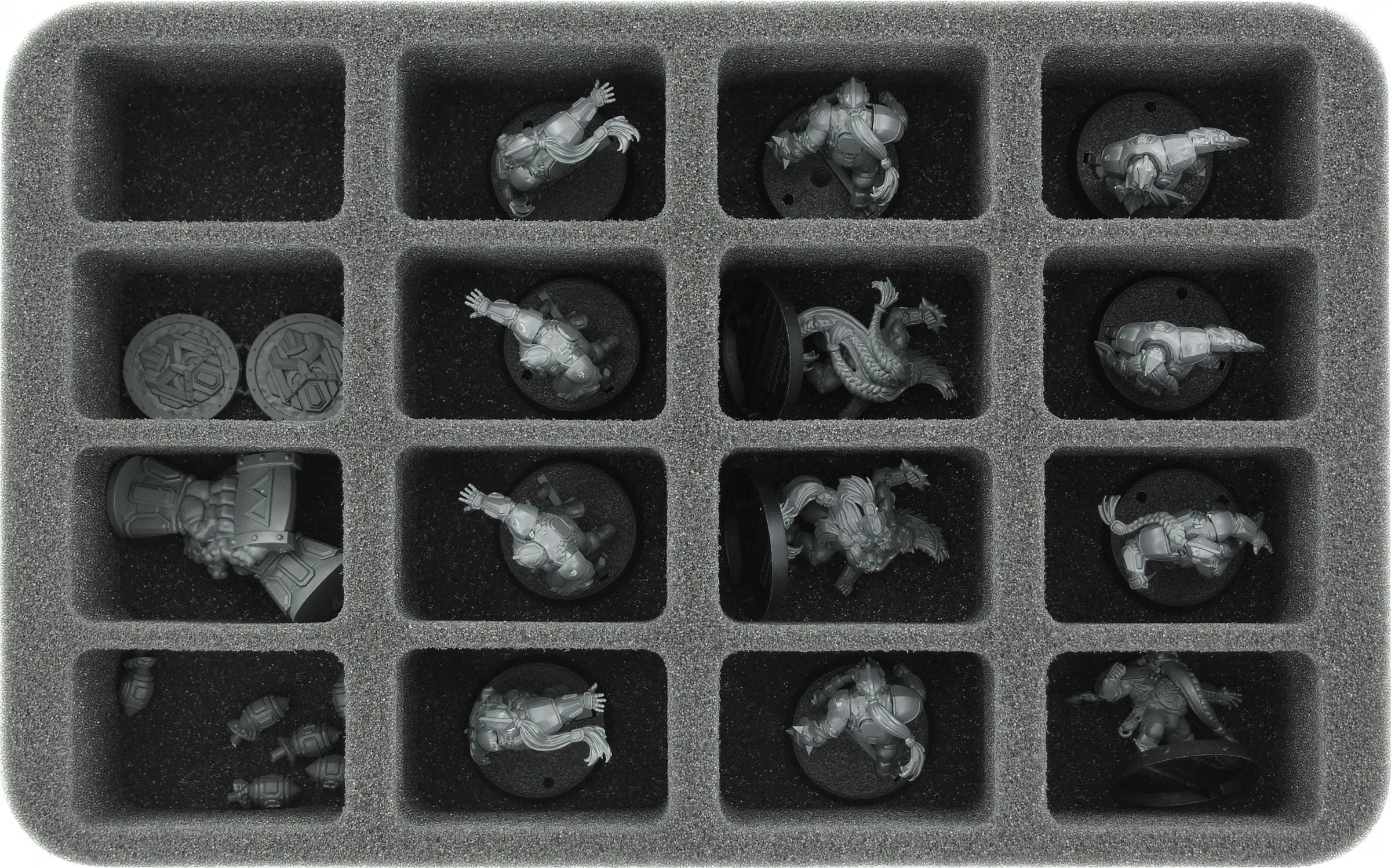 MINI Case for 16 Blood Bowl miniatures - 2016 Edition
