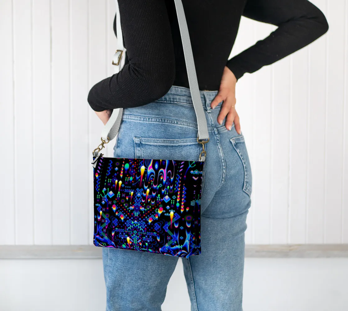 MYSTIC MOVE VEGAN LEATHER CROSSBODY PURSE | TAS