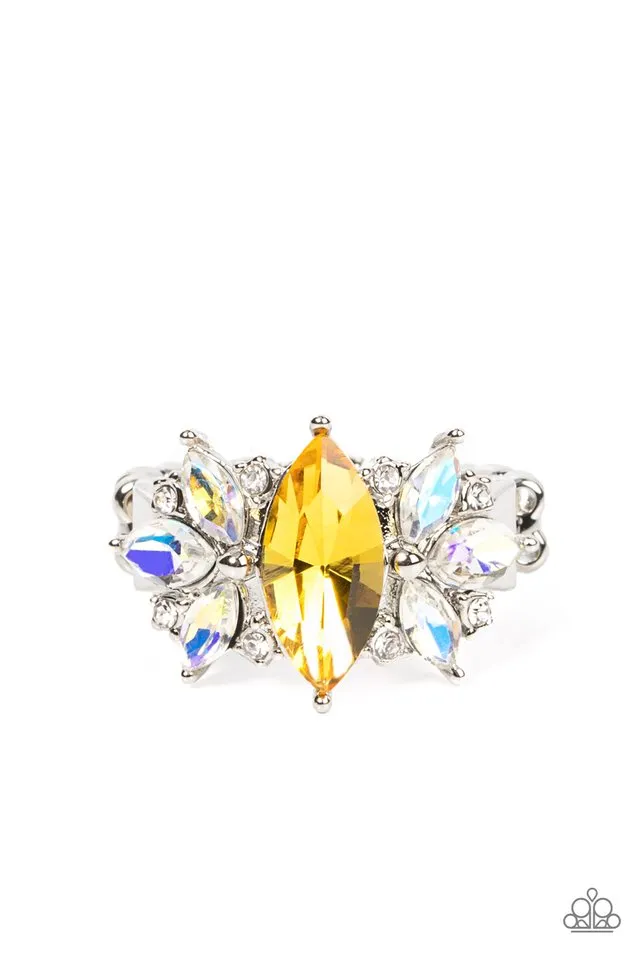 Paparazzi Ring ~ Luxury Luster - Yellow