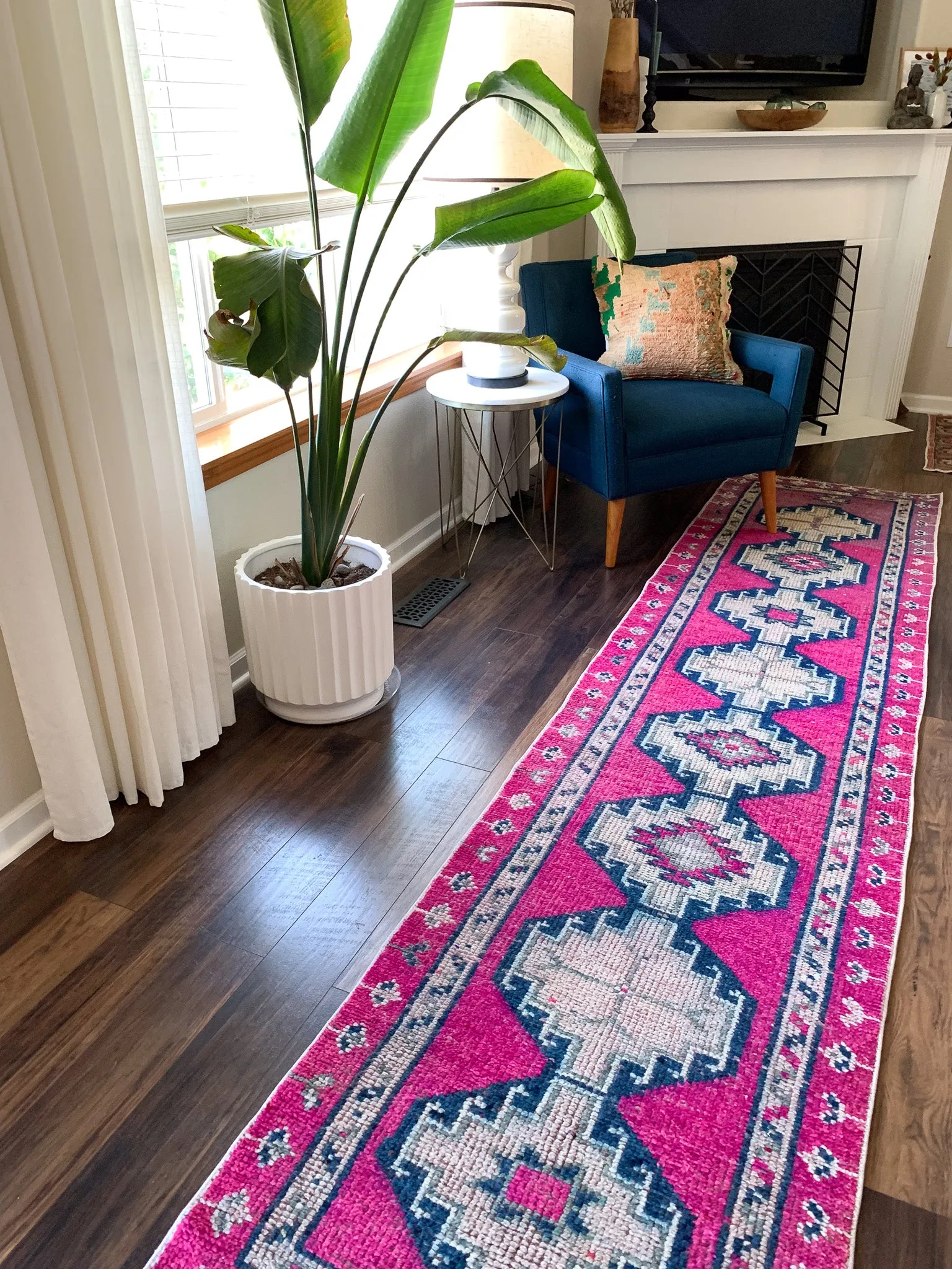R1129 - 2.6' x 11.5' Vintage Turkish Herki Runner Rug