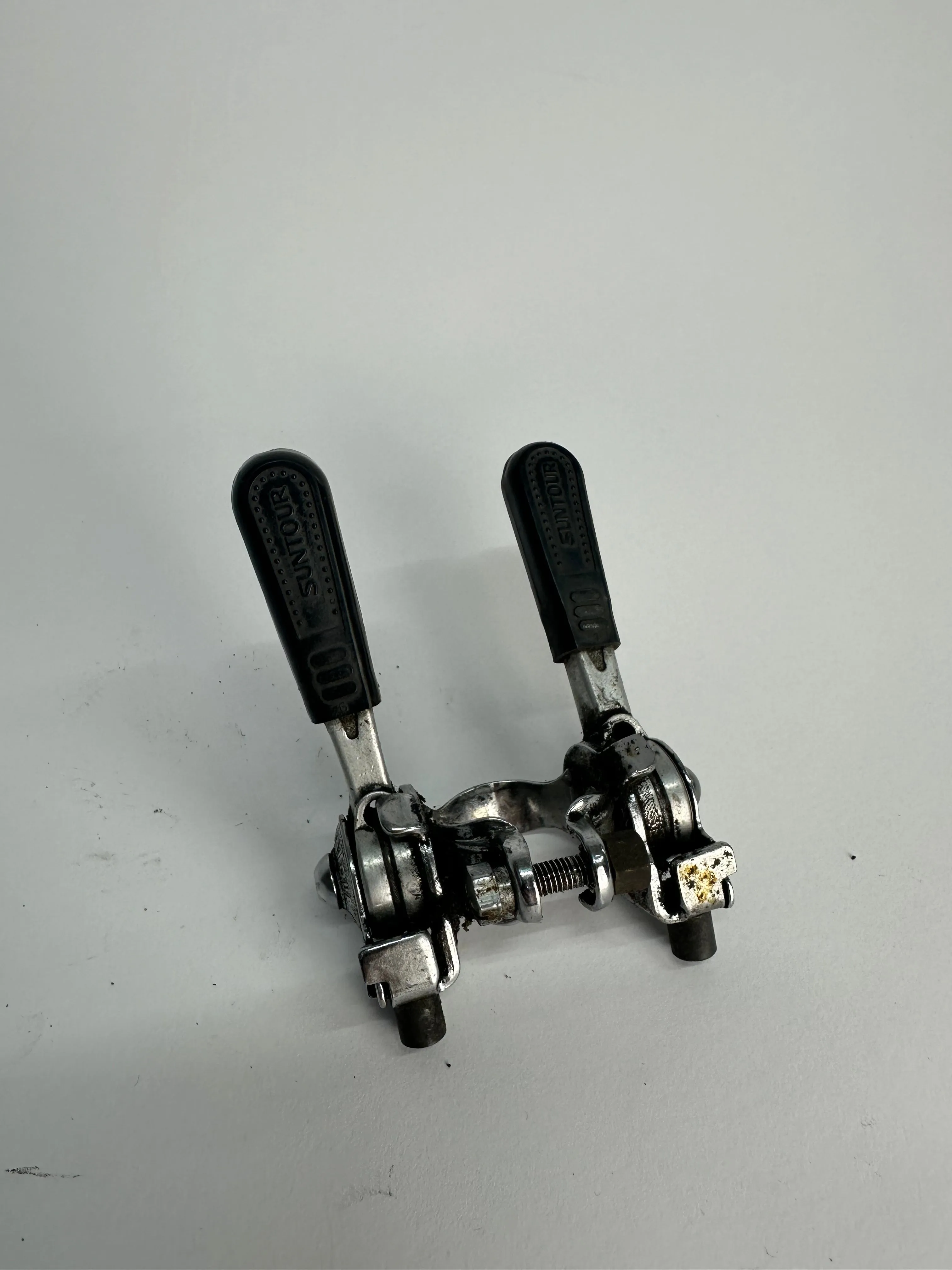Suntour friction downtube shifters clamp-on