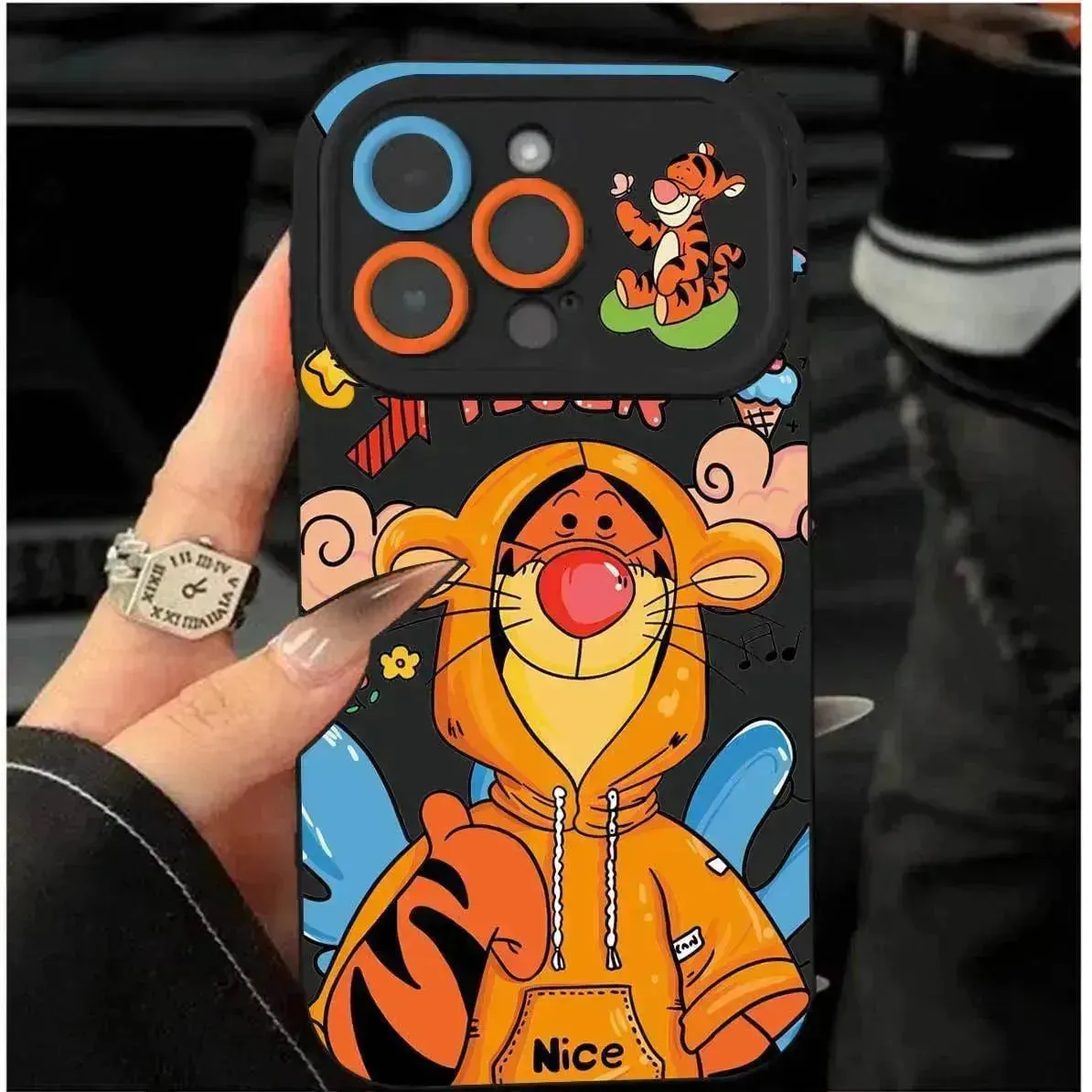 Tigger Vivid Phone Case (For iPhones)