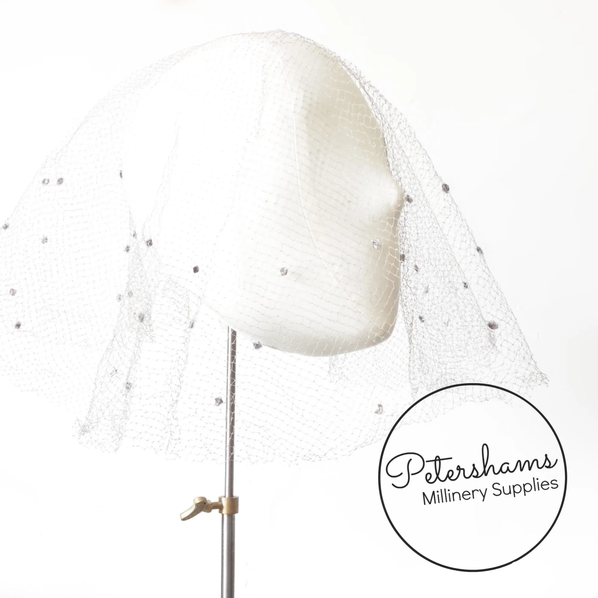 Vintage 1930's/40s Dotted Veiling Round - V Design