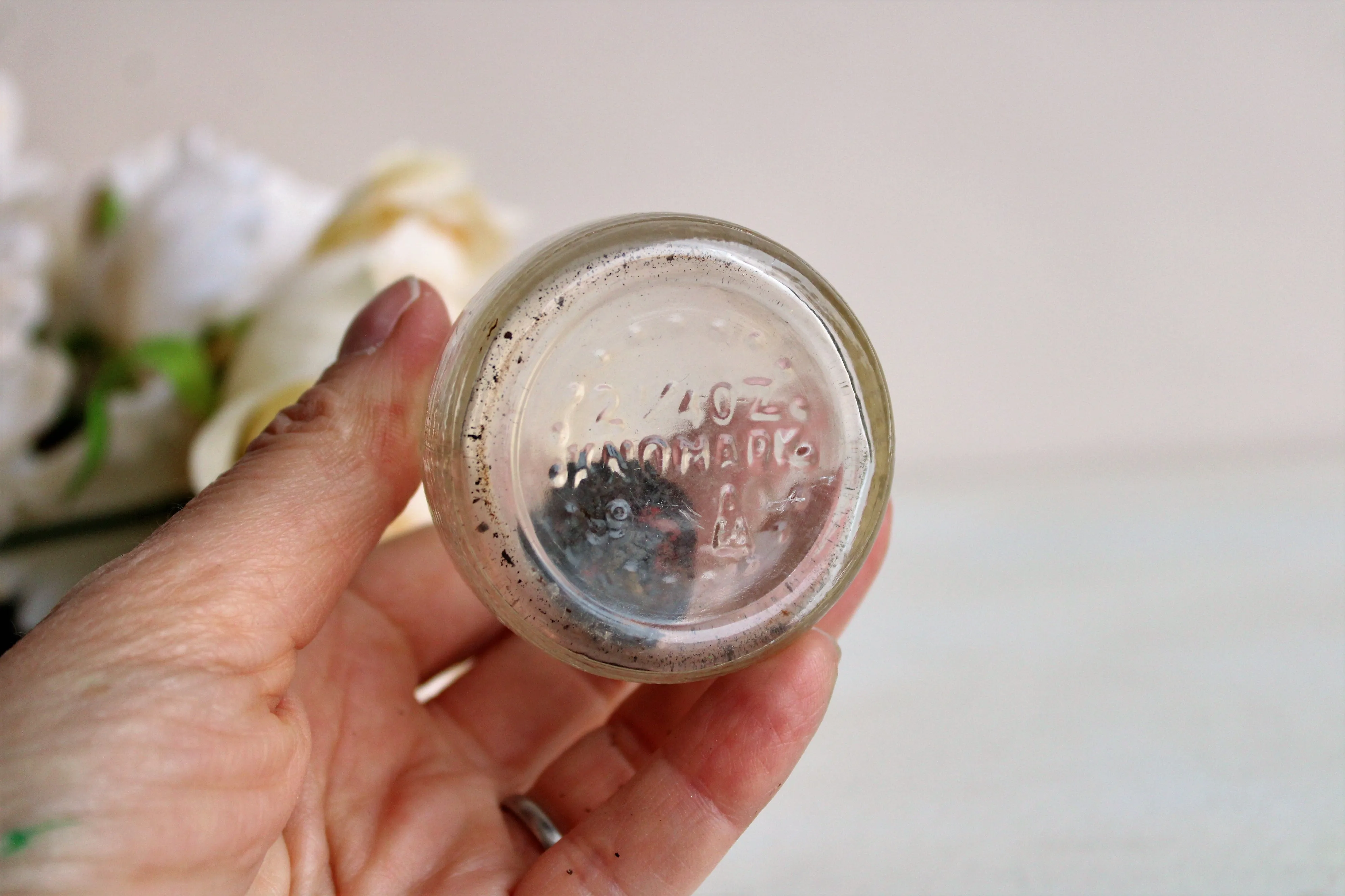 Vintage 1940s Esquire Scuff-Kote Shoe Polish Bottle