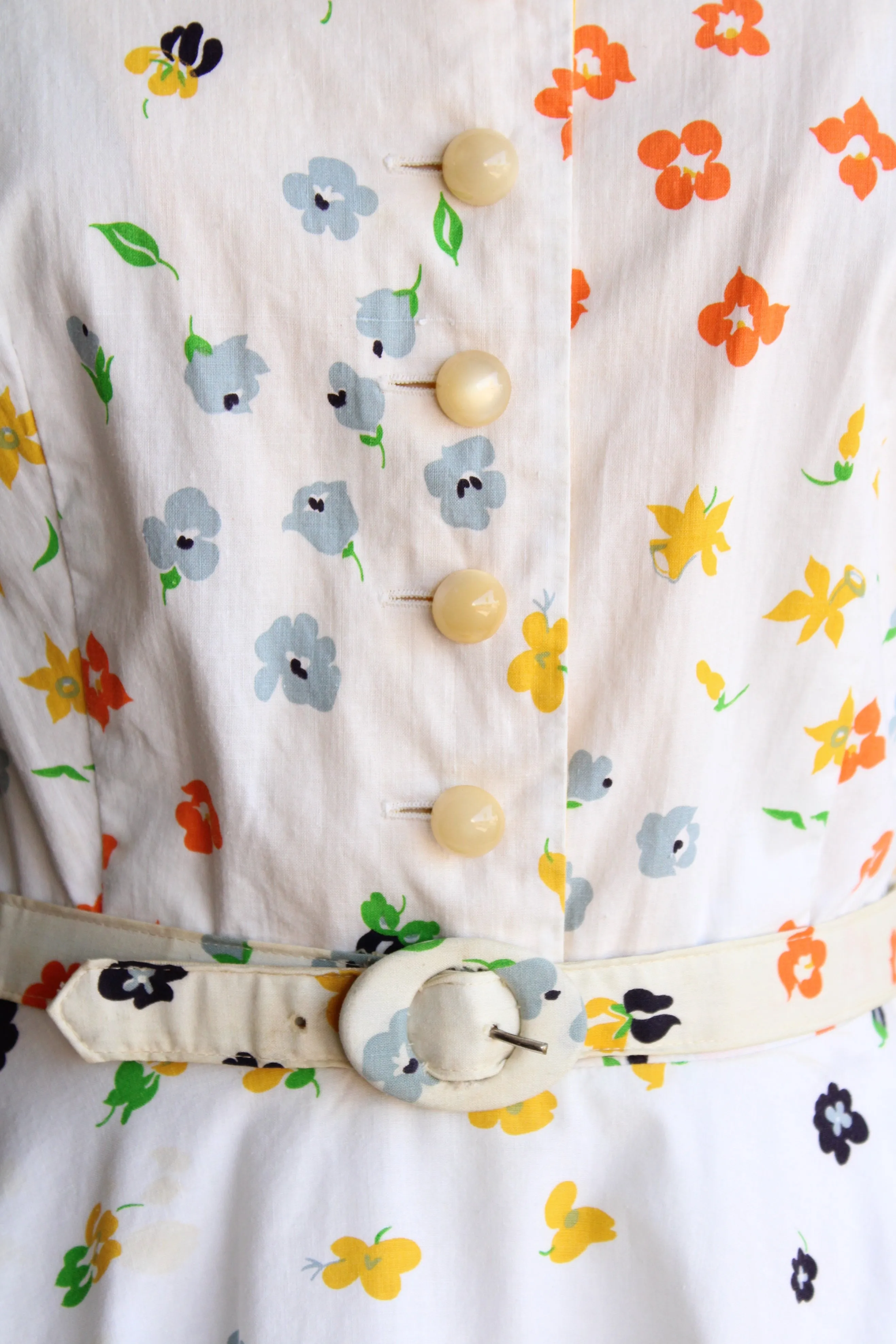 Vintage 1950s Fit and Flare Floral Dress with Belt