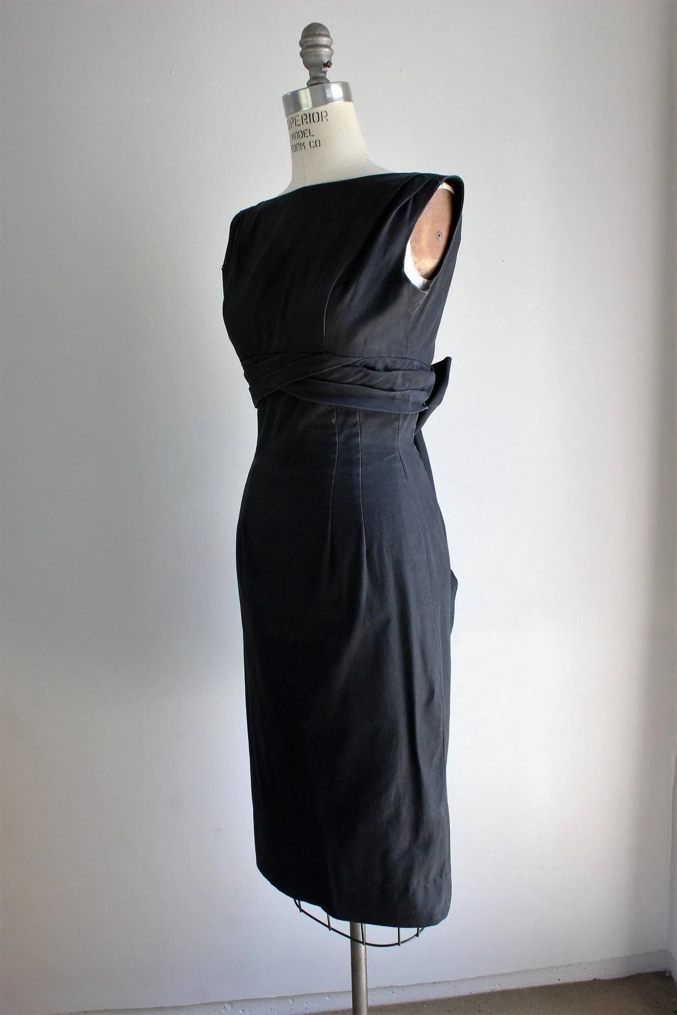 Vintage 1950s or 1960s Black Cotton Faille Dress
