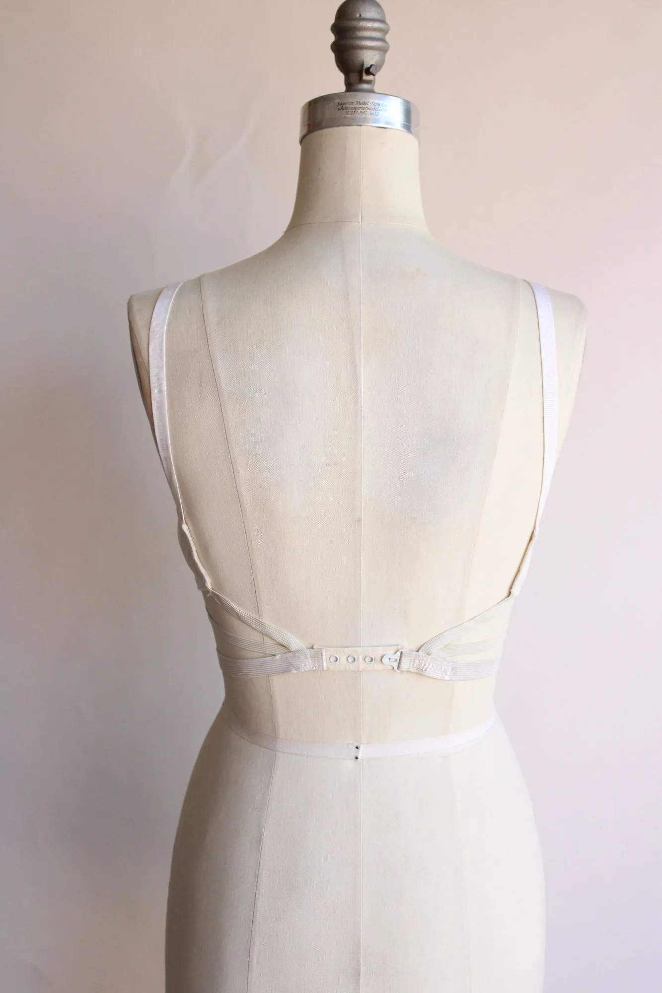 Vintage 1950s White 34 B Bullet Bra