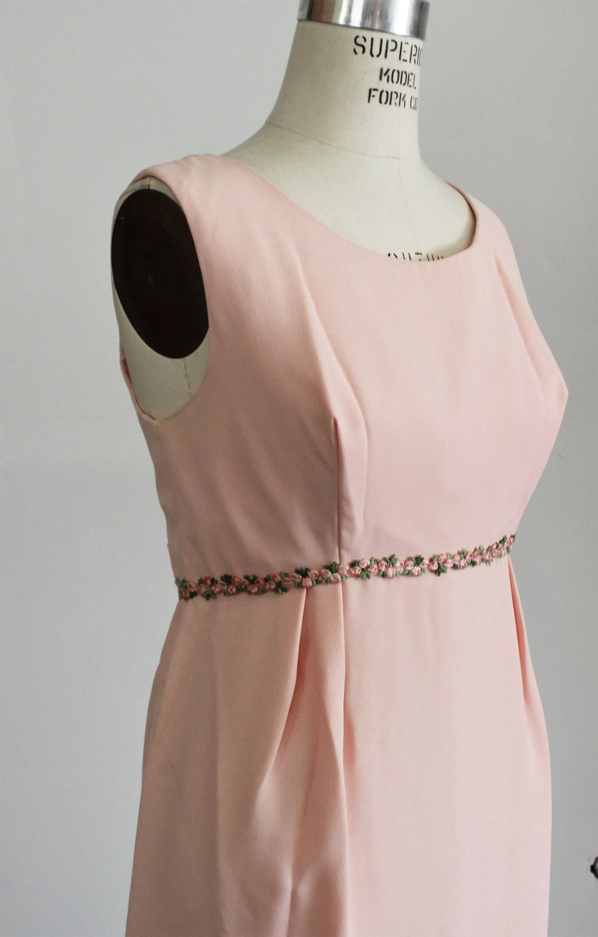 Vintage 1960s Pink Crepe Maxi Dress