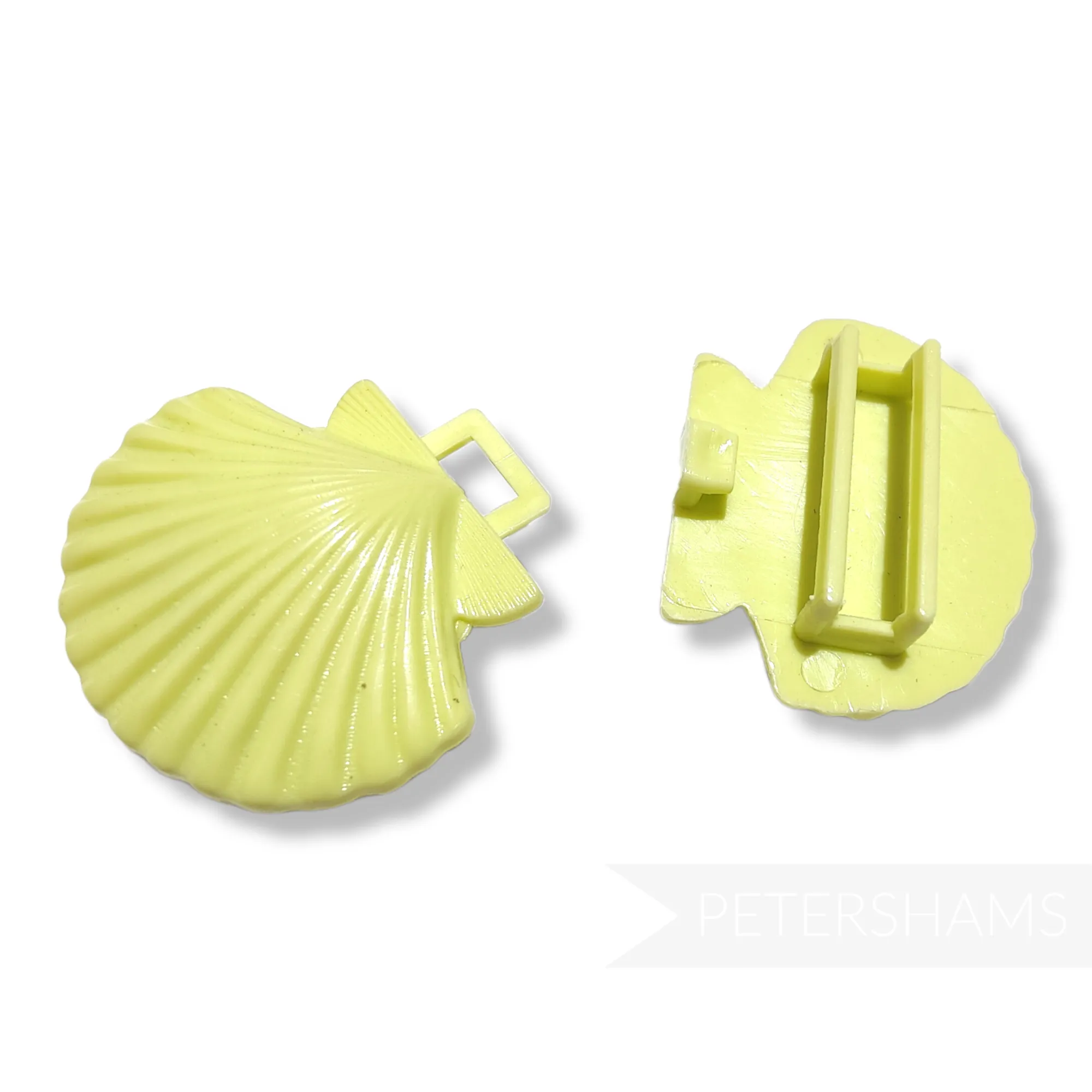 Vintage 1980s Seashell Plastic Hat / Belt Buckle 70x43mm