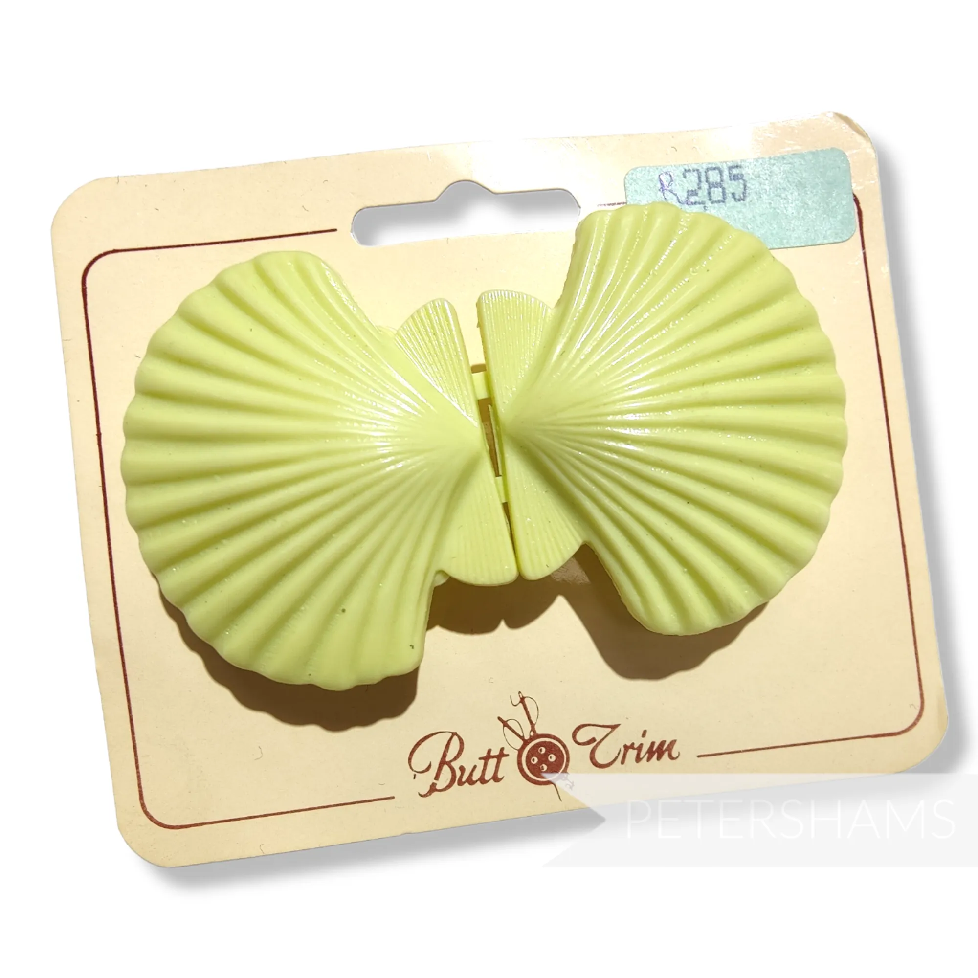 Vintage 1980s Seashell Plastic Hat / Belt Buckle 70x43mm