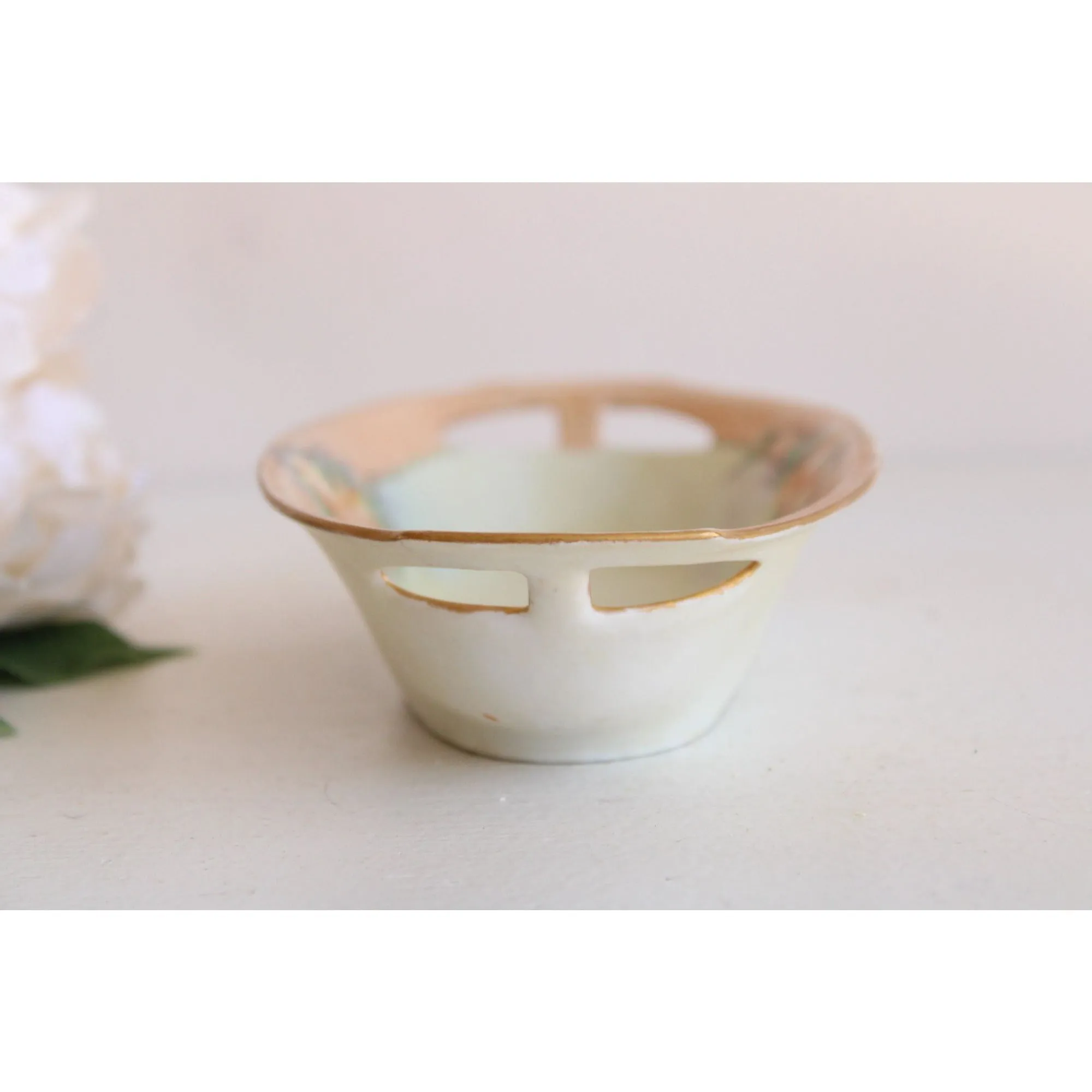 Vintage Early 1900s Arzberg Bavaria  Porcelain Trinket Dish