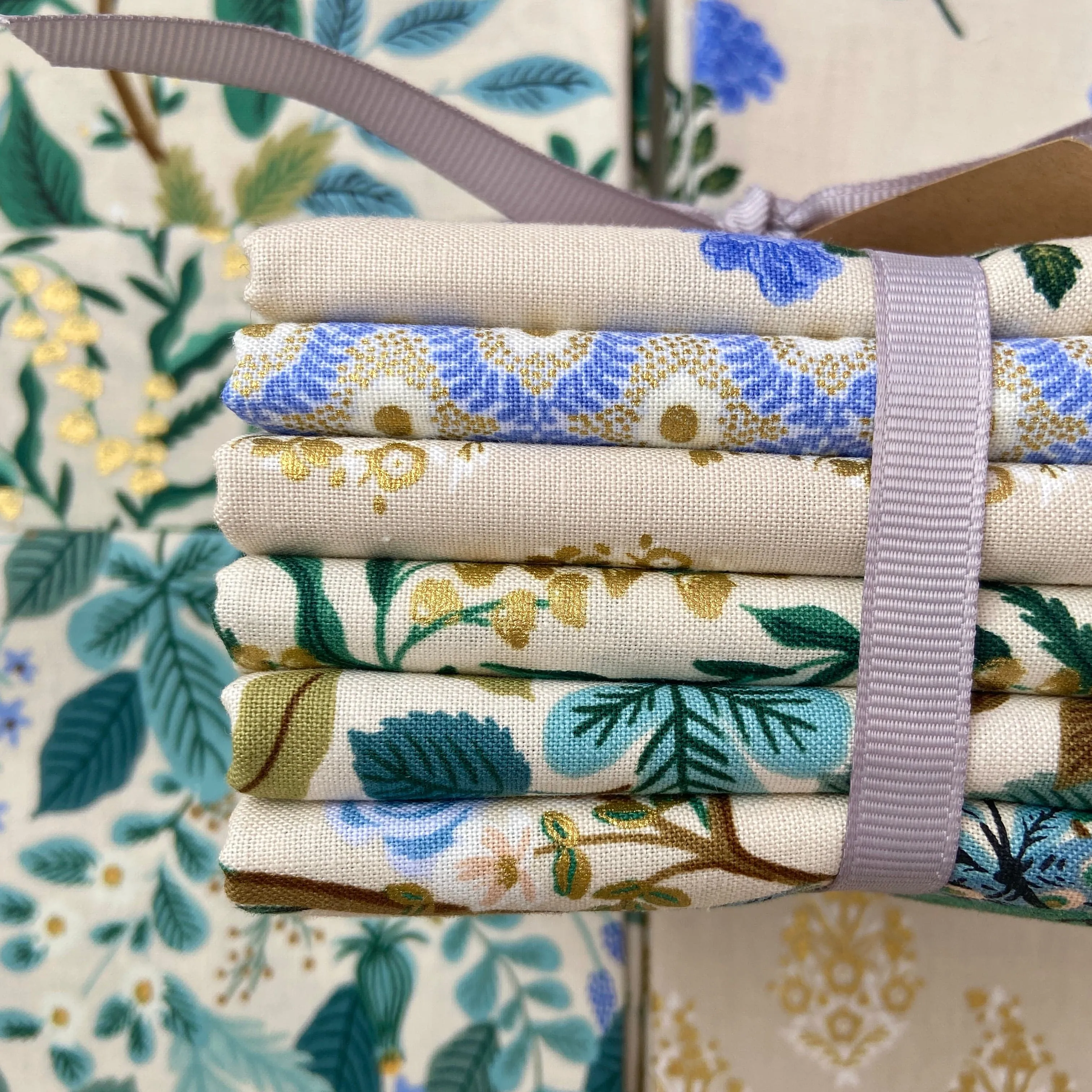 Vintage Garden Collection by Rifle Paper Co. - Lights Fat Quarter Bundle