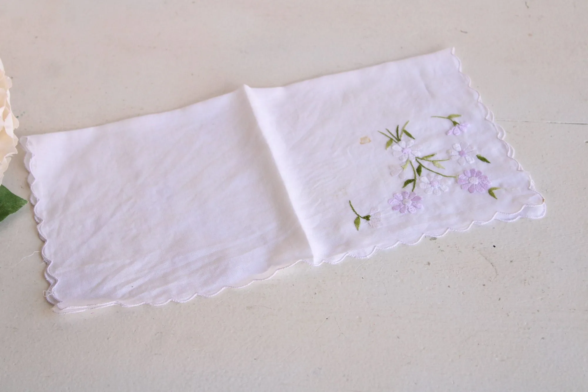 Vintage Handkerchief with Purple and White Daisy Flower Embroidery