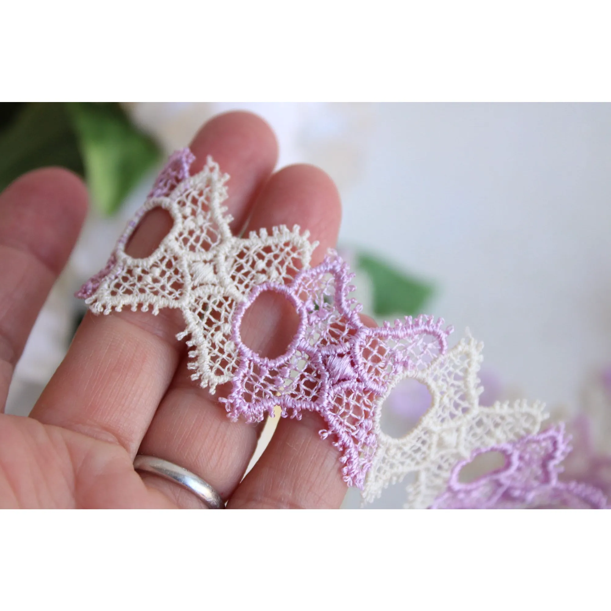 Vintage Ivory and Purple Trim, 2 Yards, 1.25" Wide